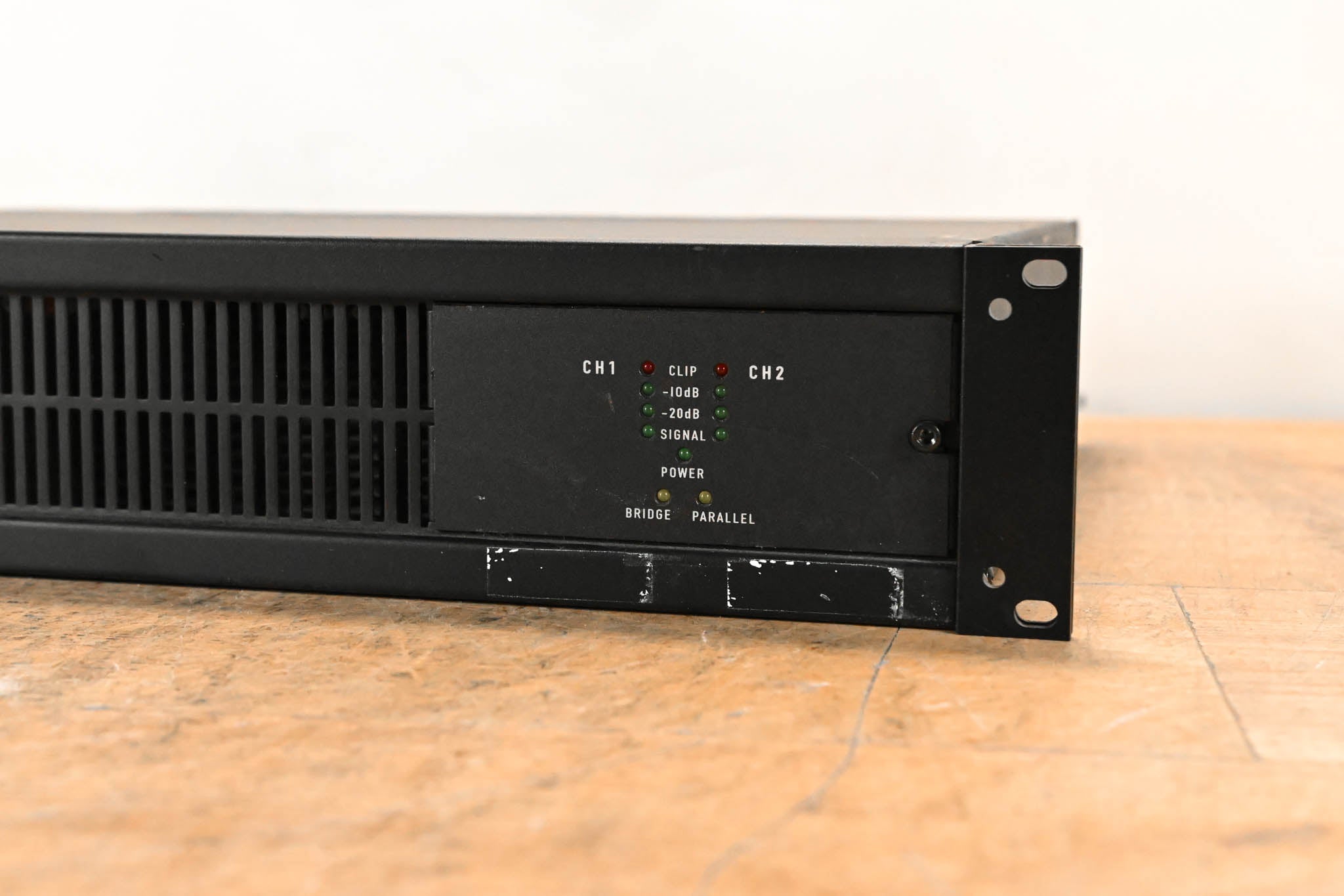 QSC CX702 2-Channel 700W Power Amplifier