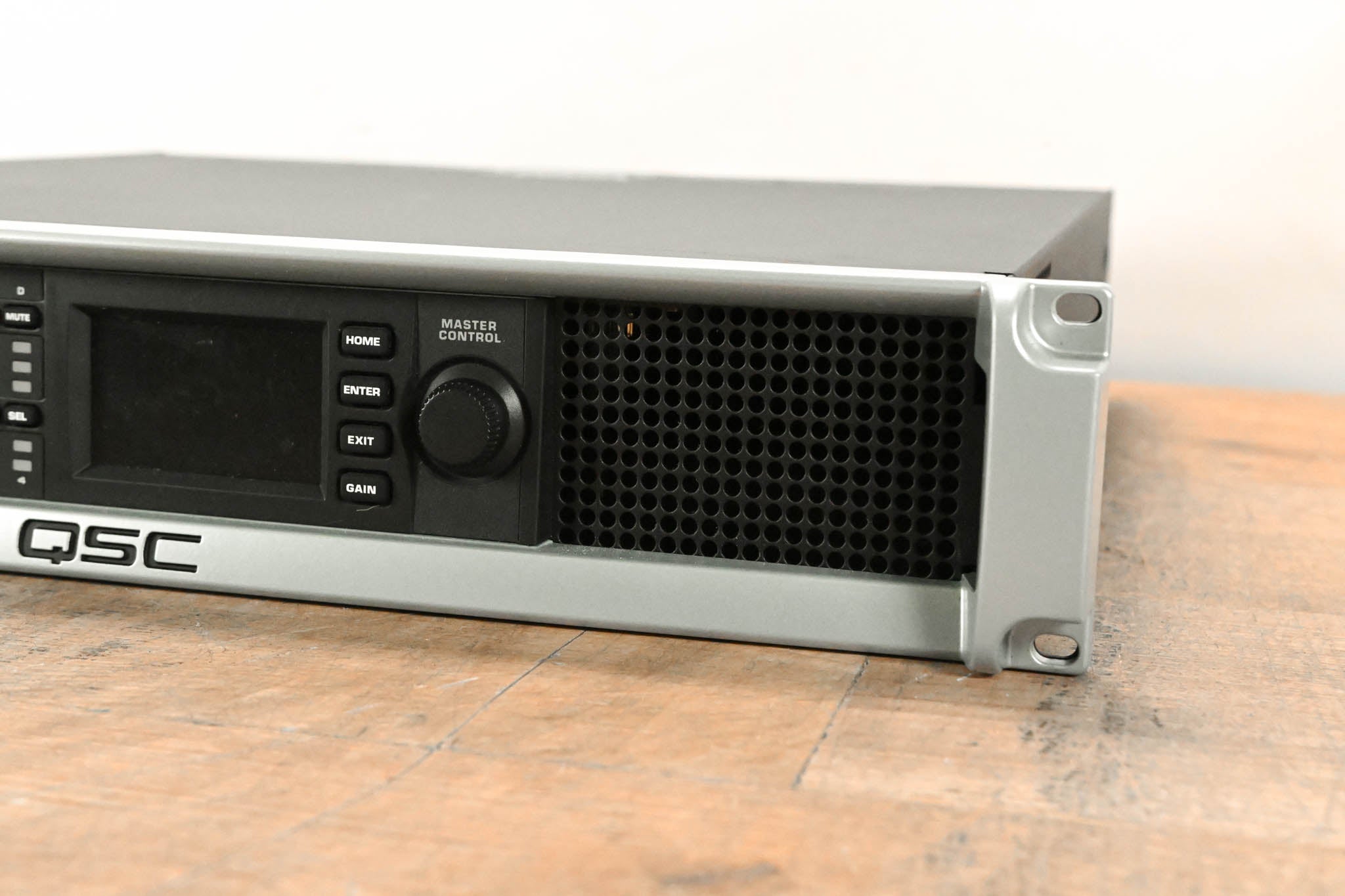 QSC PLD4.5 Four-Channel Power Amplifier with DSP