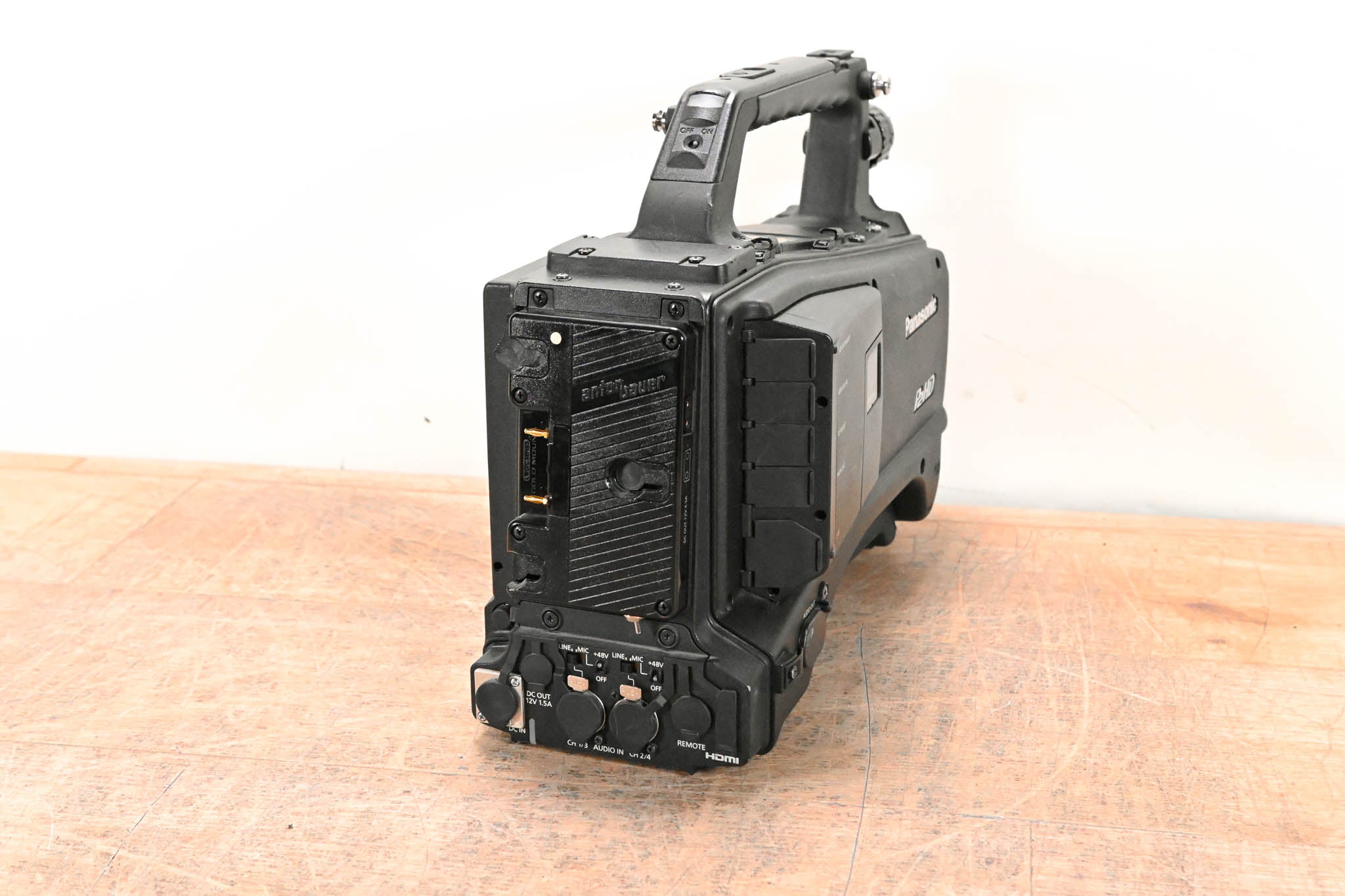 Panasonic AG-HPX610P P2 HD Shoulder-Mount Camcorder