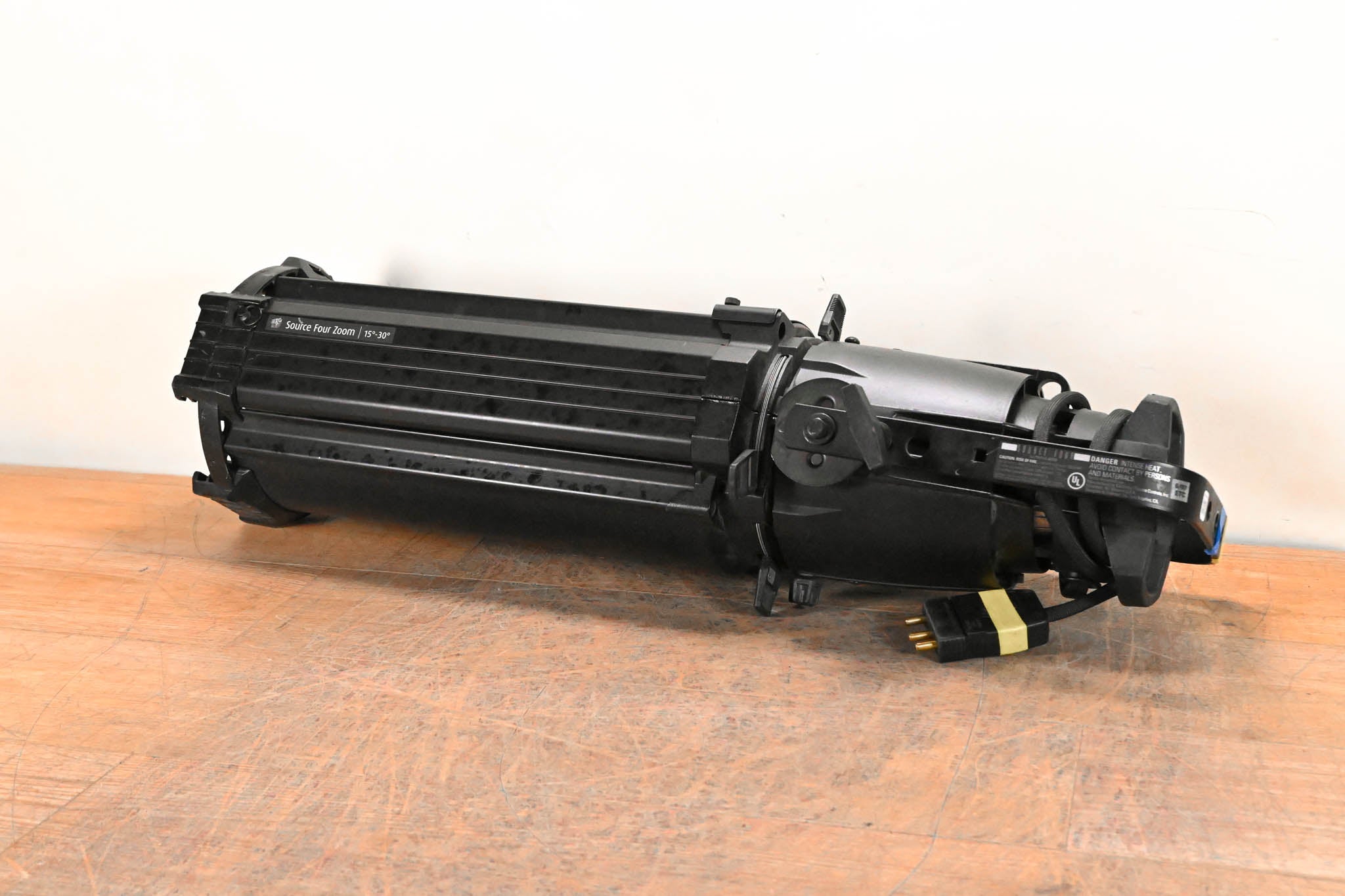 ETC Source Four Zoom 15-30 Degree 750 Ellipsoidal Light