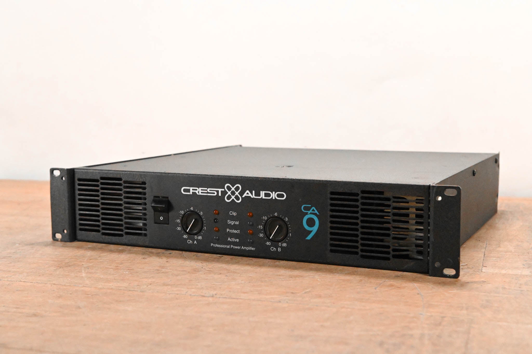 Crest Audio CA9 2-Channel Power Amplifier