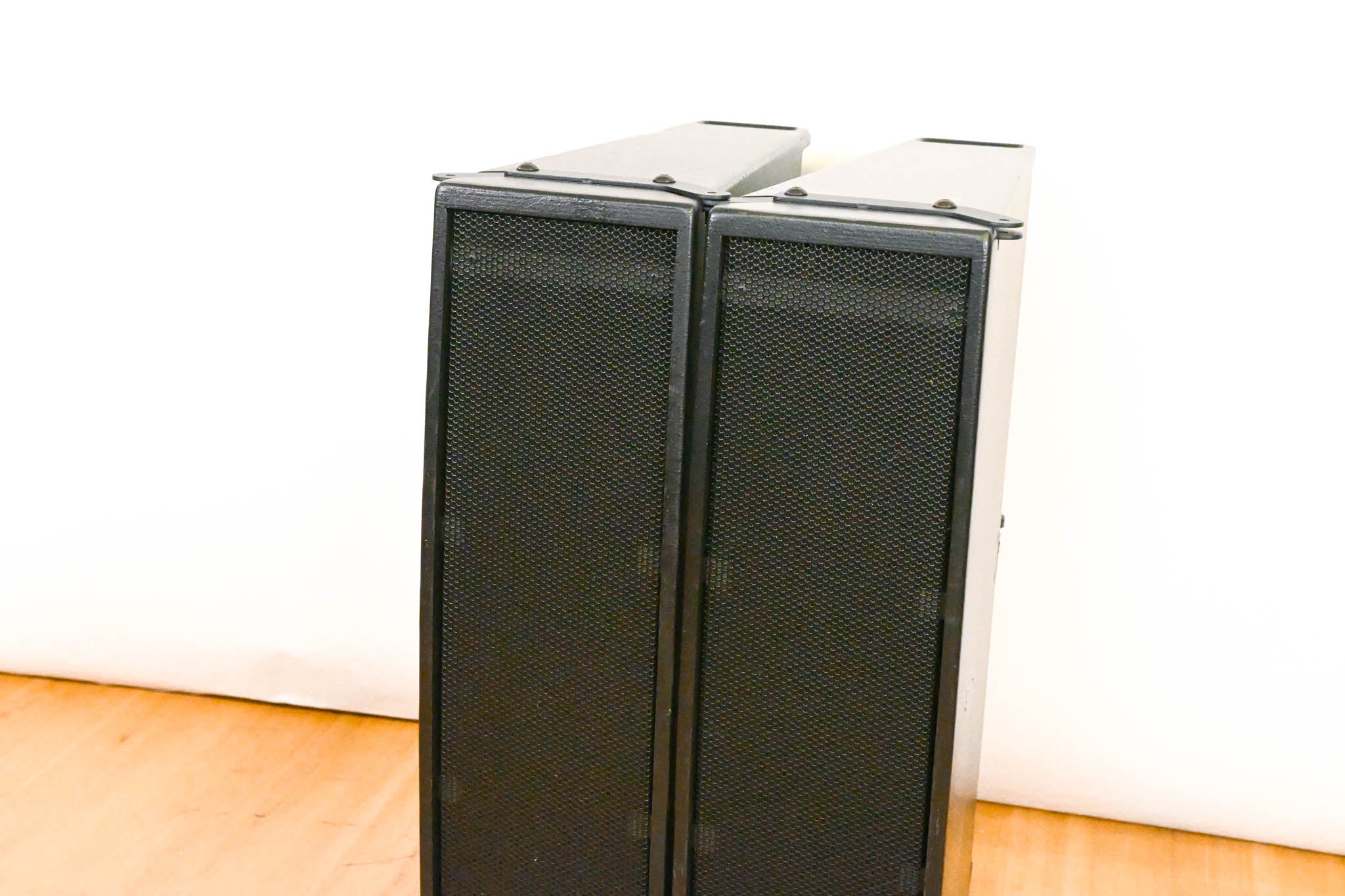 SLS CPA7600 Compact 3-Way Line Array Speaker (PAIR)
