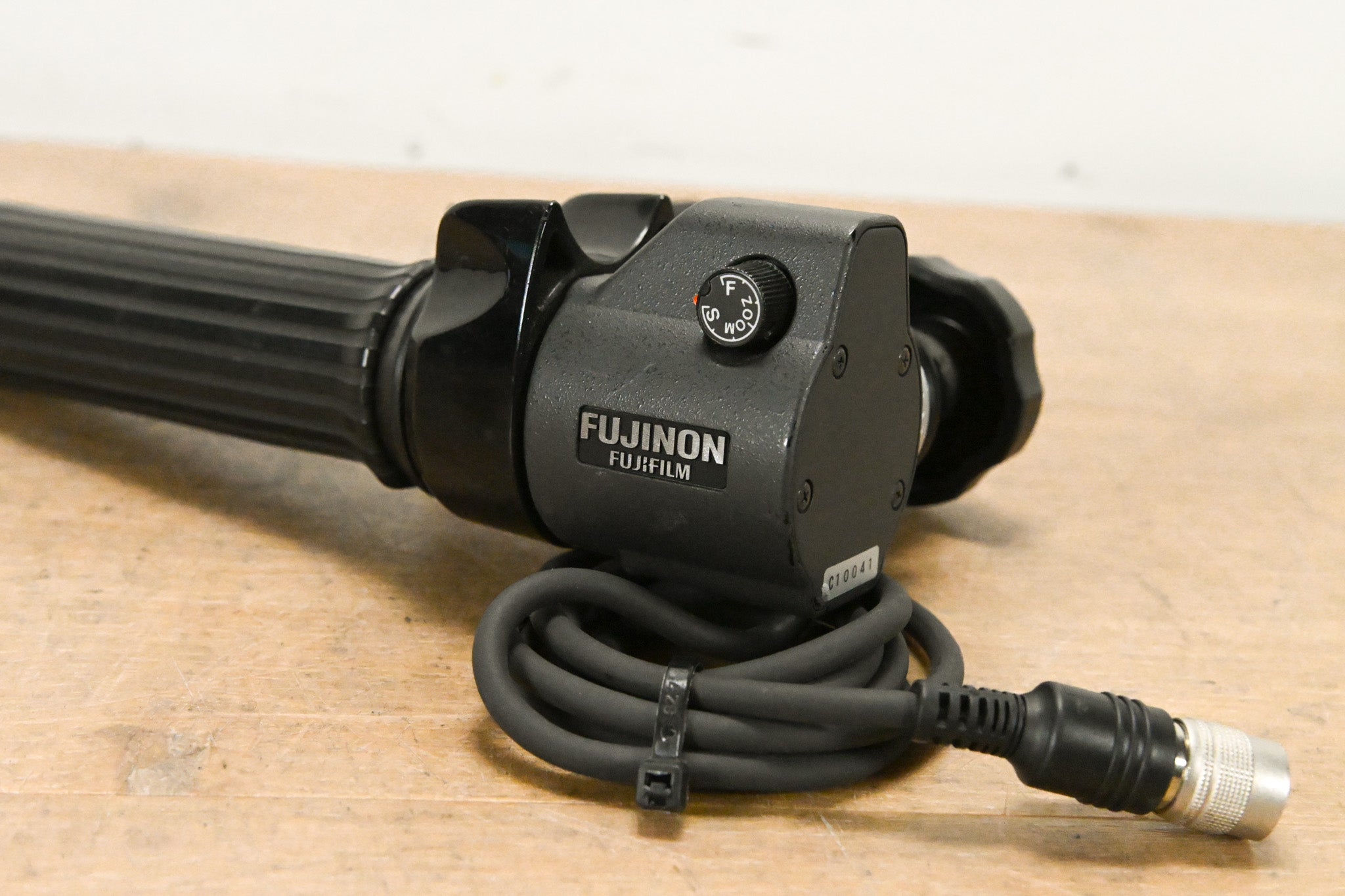 Fujinon ERD-20A-A02 Zoom Demand with MCA-7 Mounting Clamp