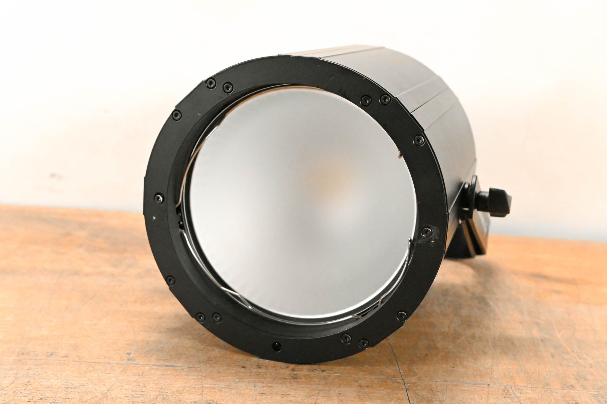 ADJ COB Cannon LP200ST 200W Chip On Board Color Mixing Wash Fixture