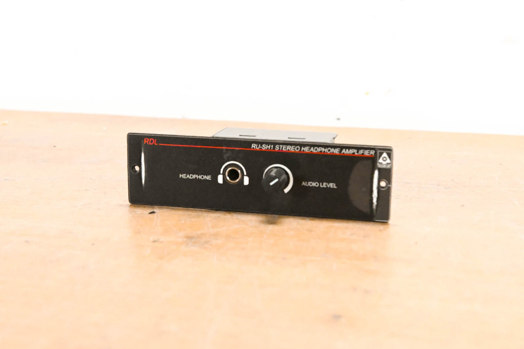 RDL RU-SH1 Stereo Headphone Amplifier