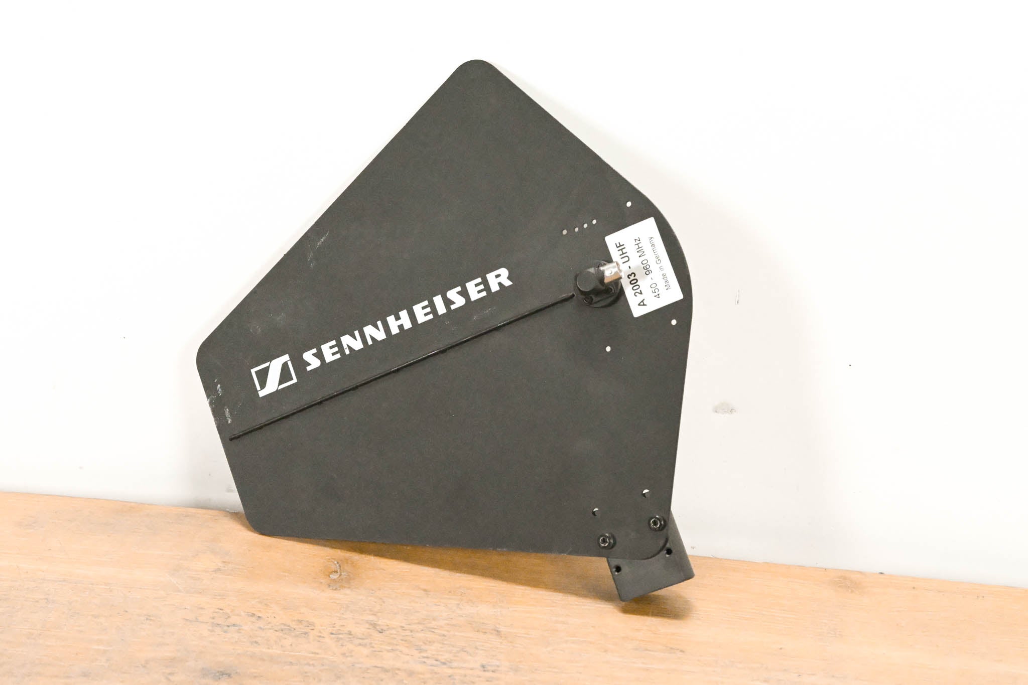 Sennheiser A 2003-UHF Passive Directional Antenna