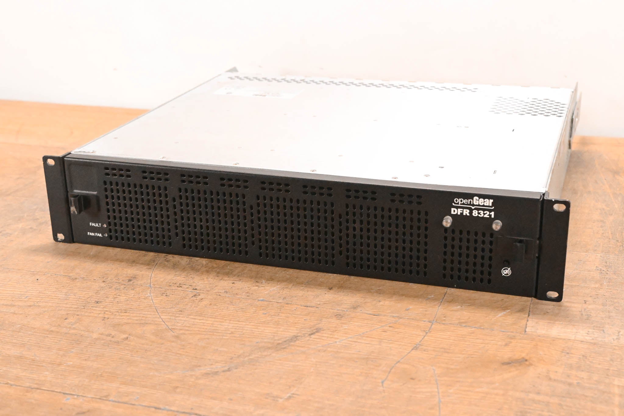 アコ模 OpenGear DFR-8321 2RU Modular Frame with Cards CG01UM7