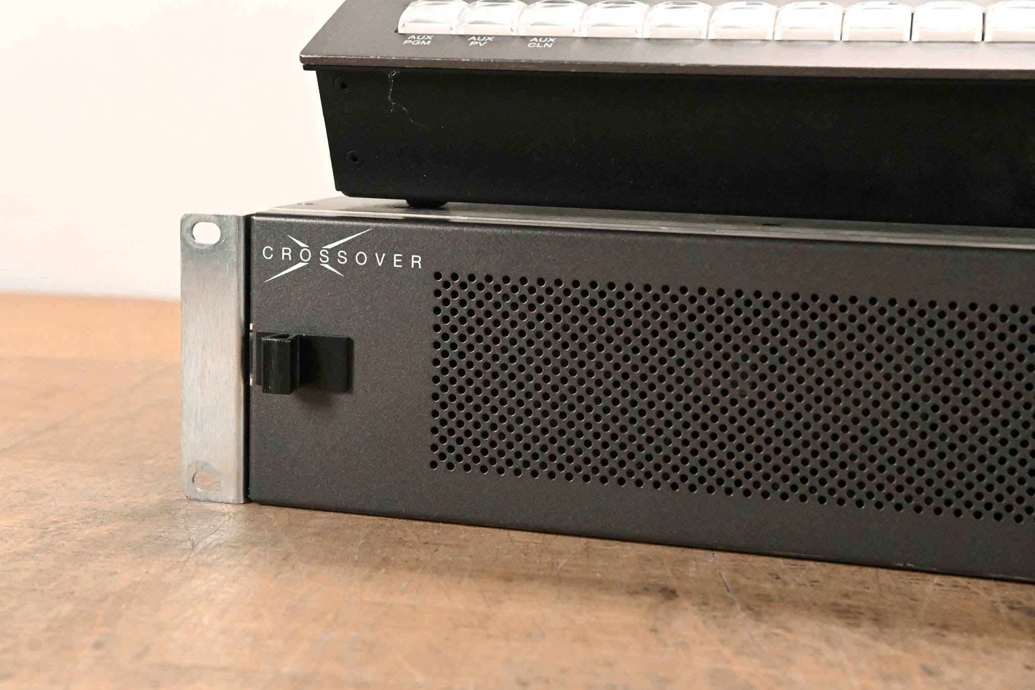 Ross CrossOver 12 12-Input HD Production Switcher