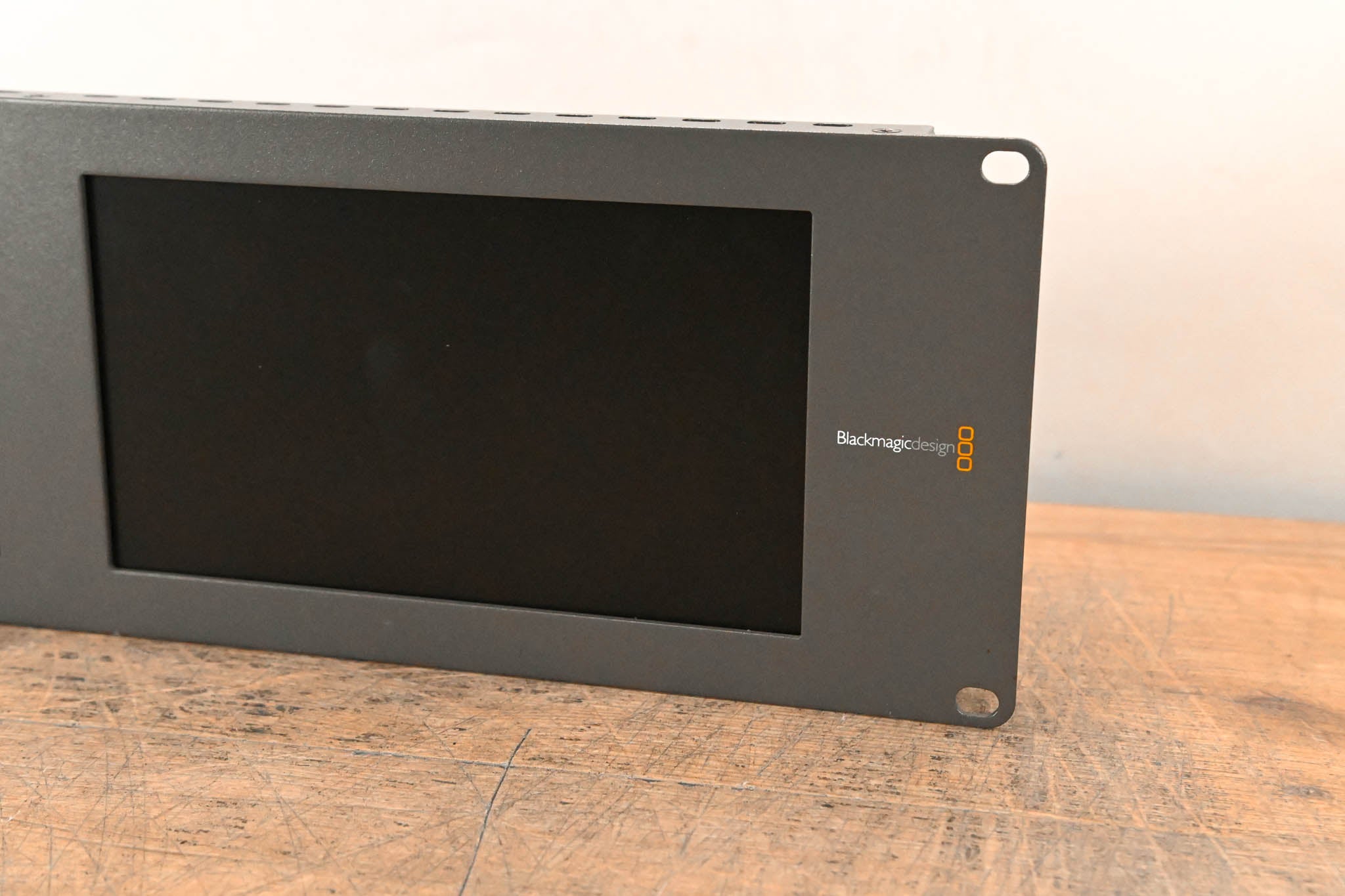 Blackmagic Design Smartview Duo 2 Dual 8" LCD Monitors