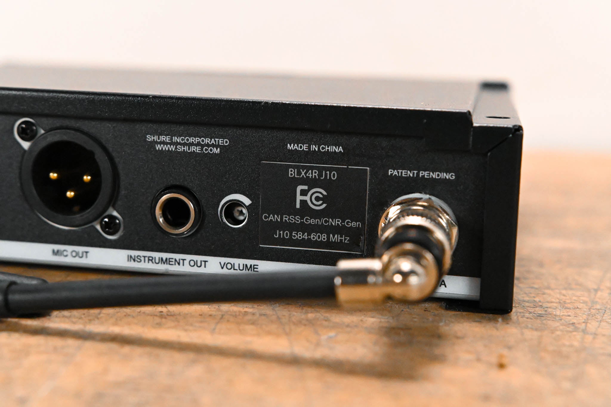 Shure BLX4R Rack-Mountable Wireless Receiver - J10 Band NO POWER SUPPLY