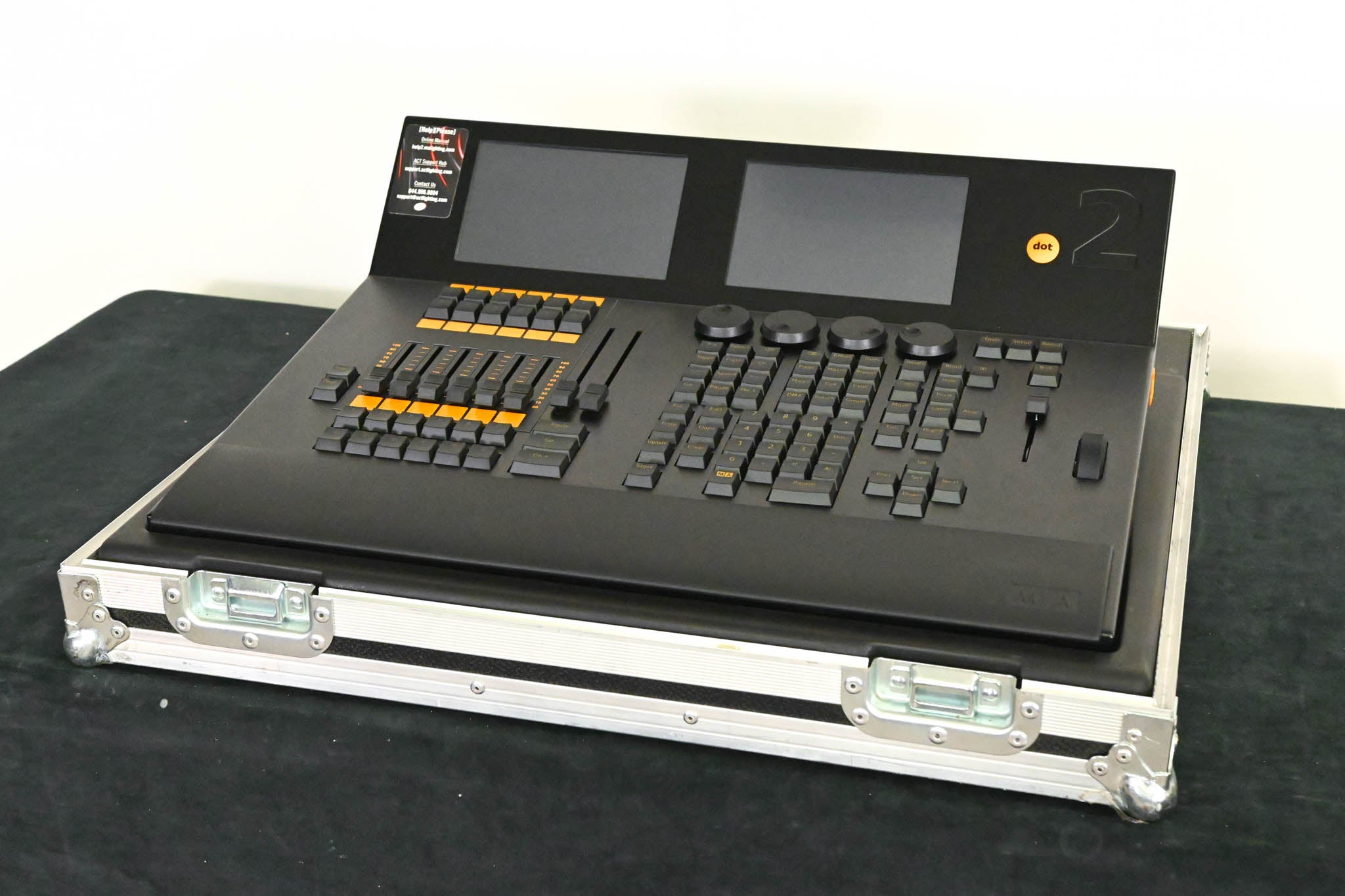 MA Lighting dot2 Core Compact Lighting Console with Road Case