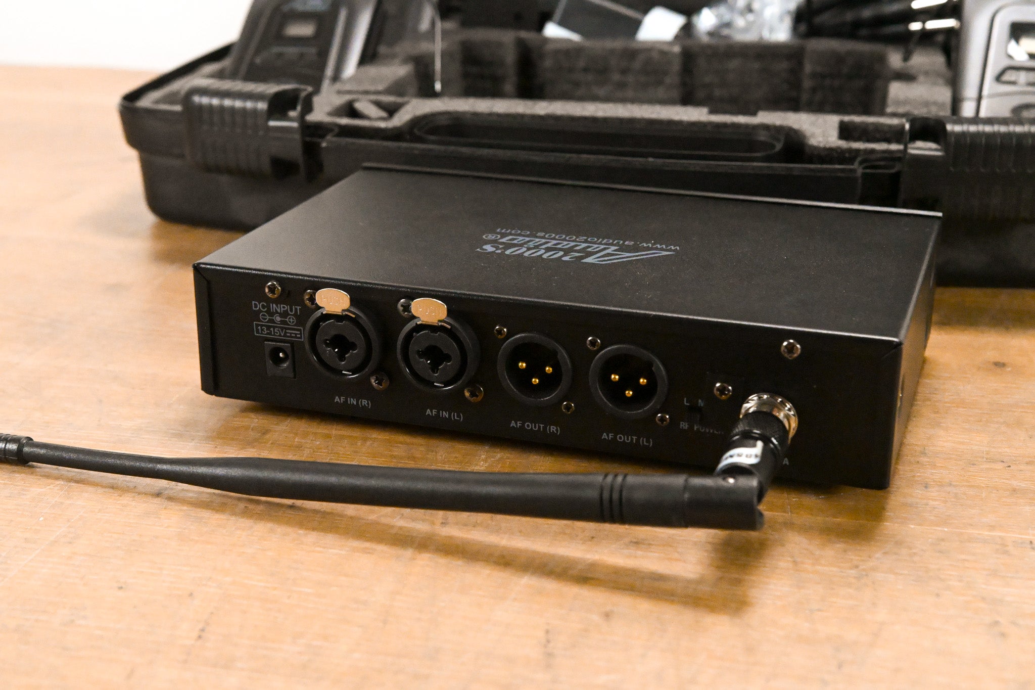 Audio2000's AWM630AU IEM System w/ four Bodypack Receivers: 573-597.8MHz
