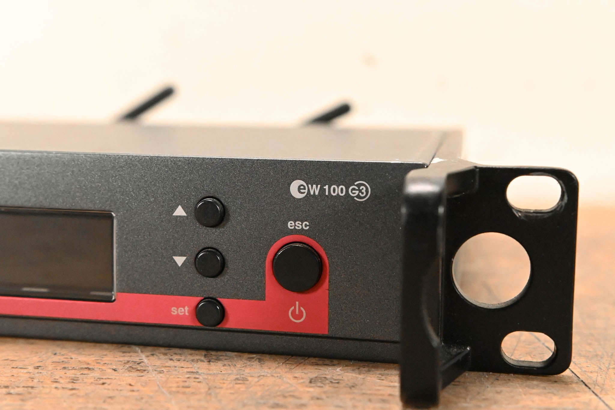 Sennheiser ew 100 G3 Bodypack Wireless System - G Range: 566-608 MHz