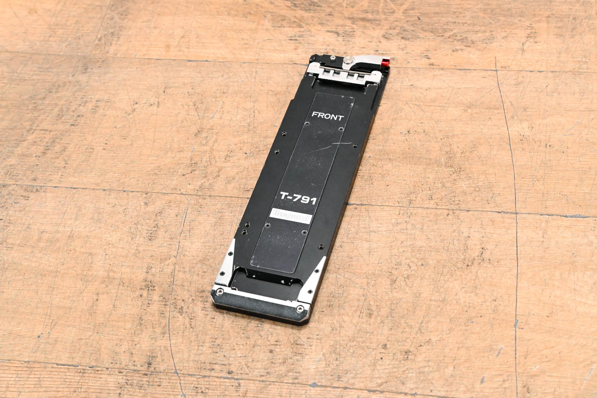 Ikegami T-791 Tripod Mounting Plate