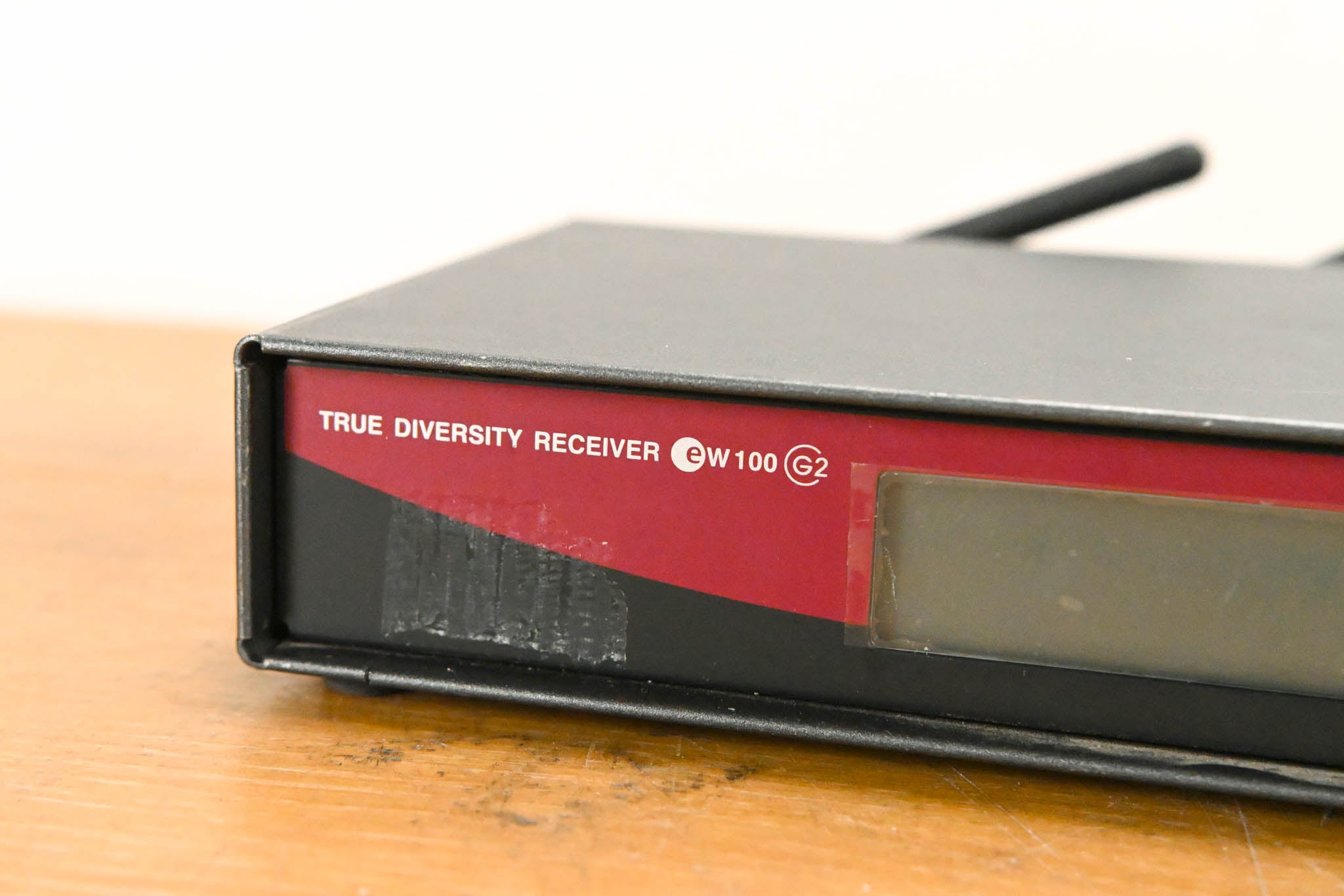 Sennheiser EM 100 G2 Wireless Receiver - 518-554 MHz (NO POWER SUPPLY)