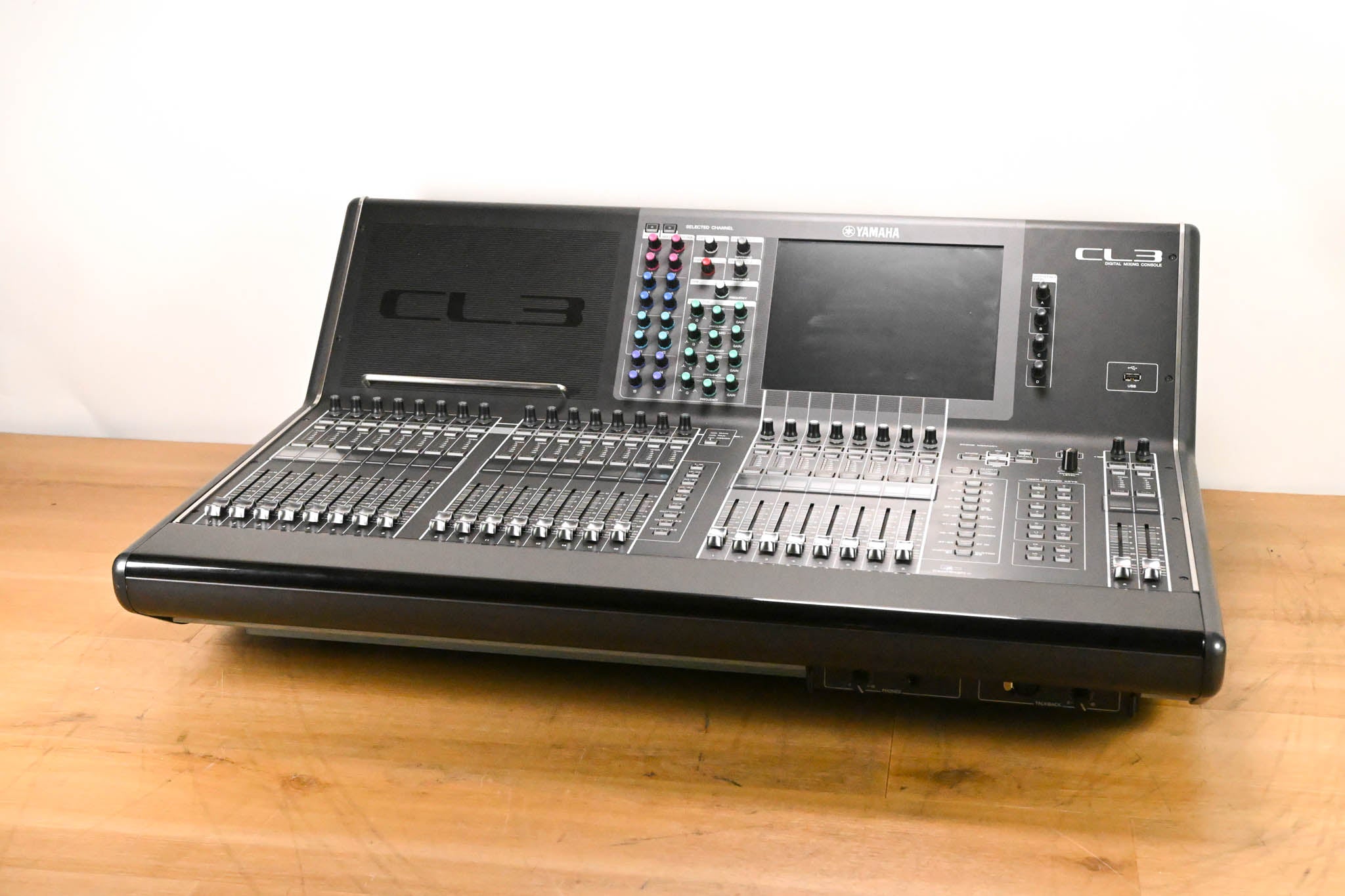 Yamaha CL3 Digital Audio Mixing Console