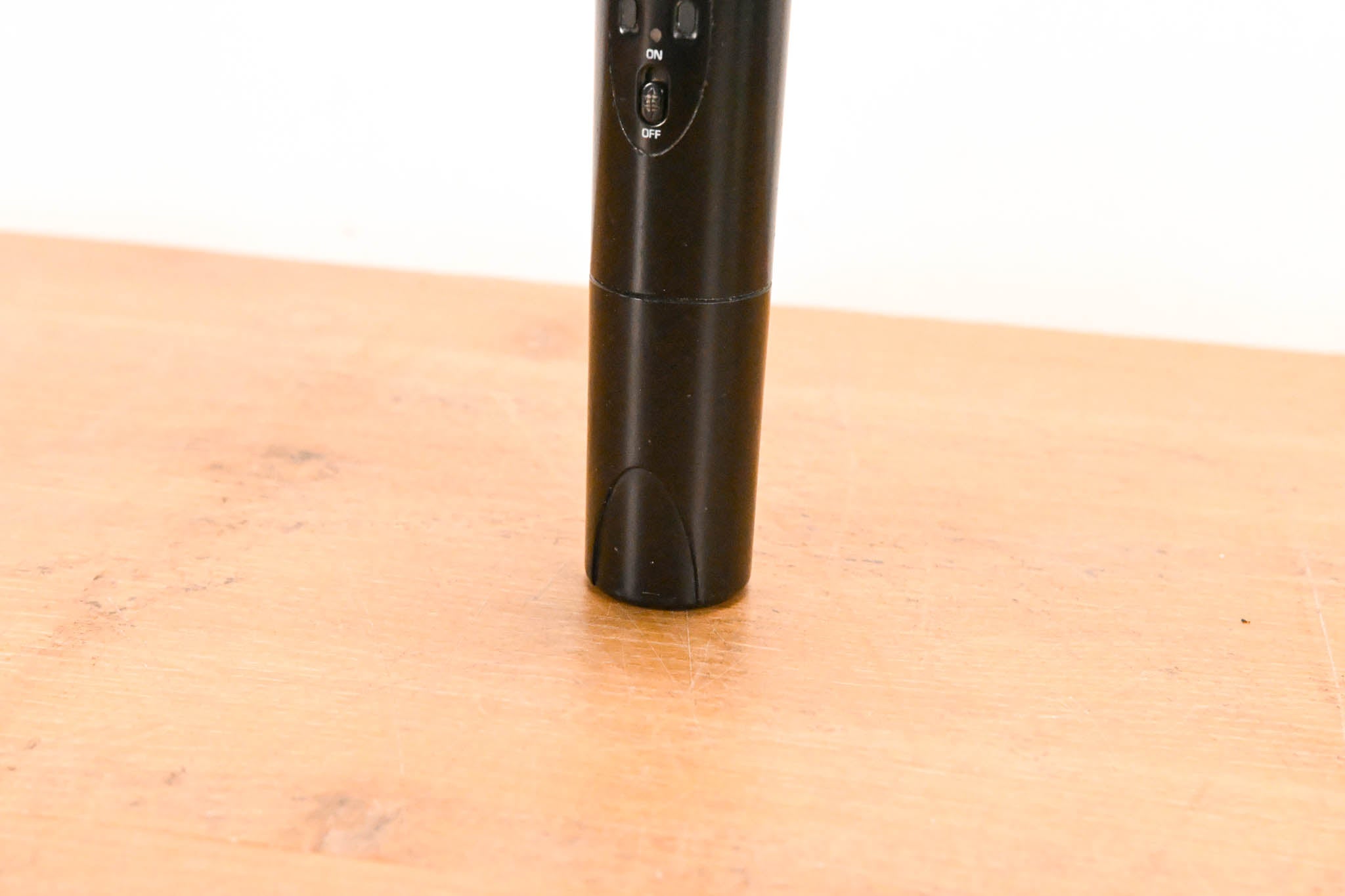 Shure ULXP24/BETA87A Handheld Wireless System - M1 Band NO POWER SUPPLY