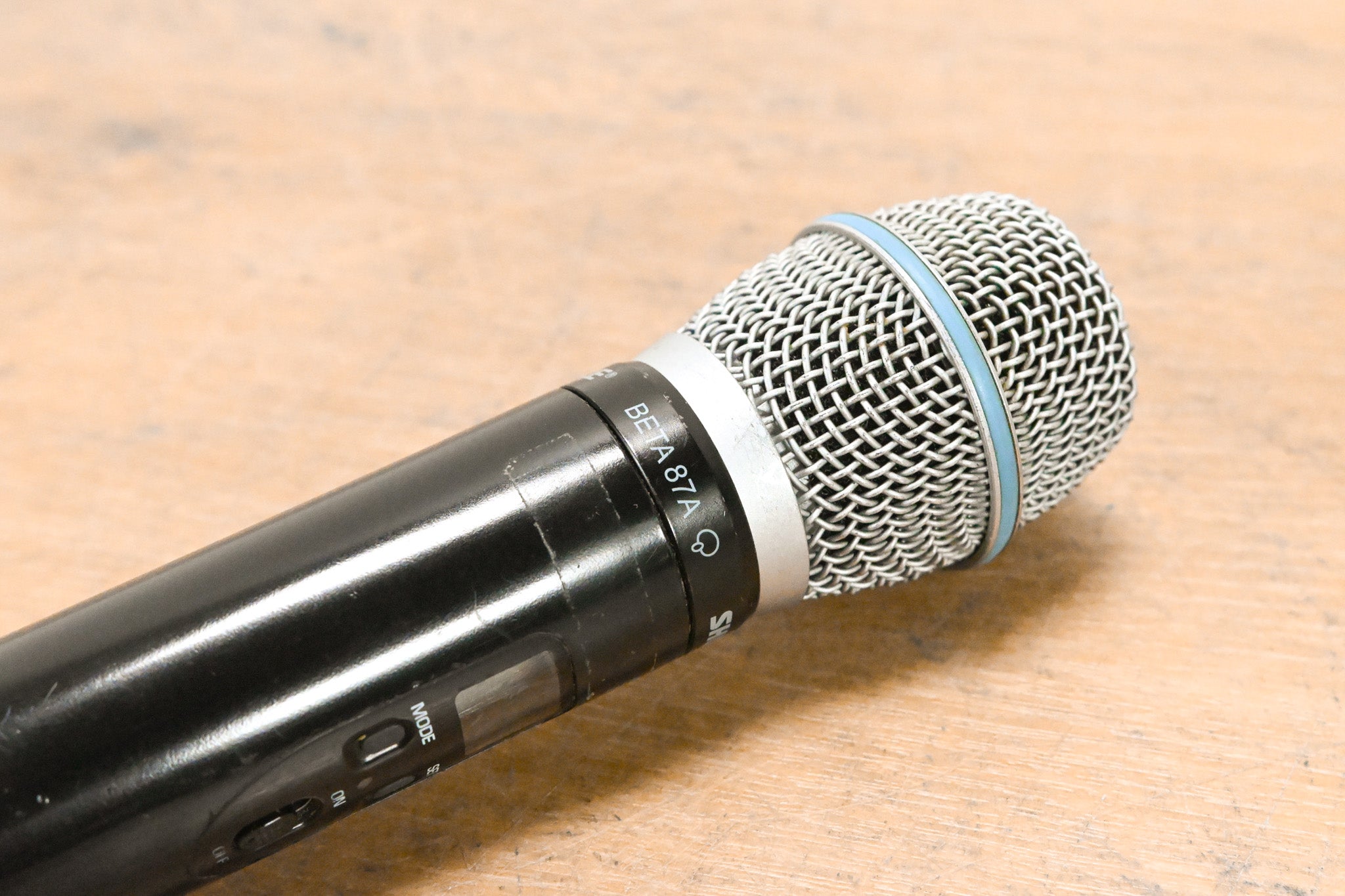 Shure ULXP24/BETA87A Handheld Wireless System - G3 Band NO POWER SUPPLY