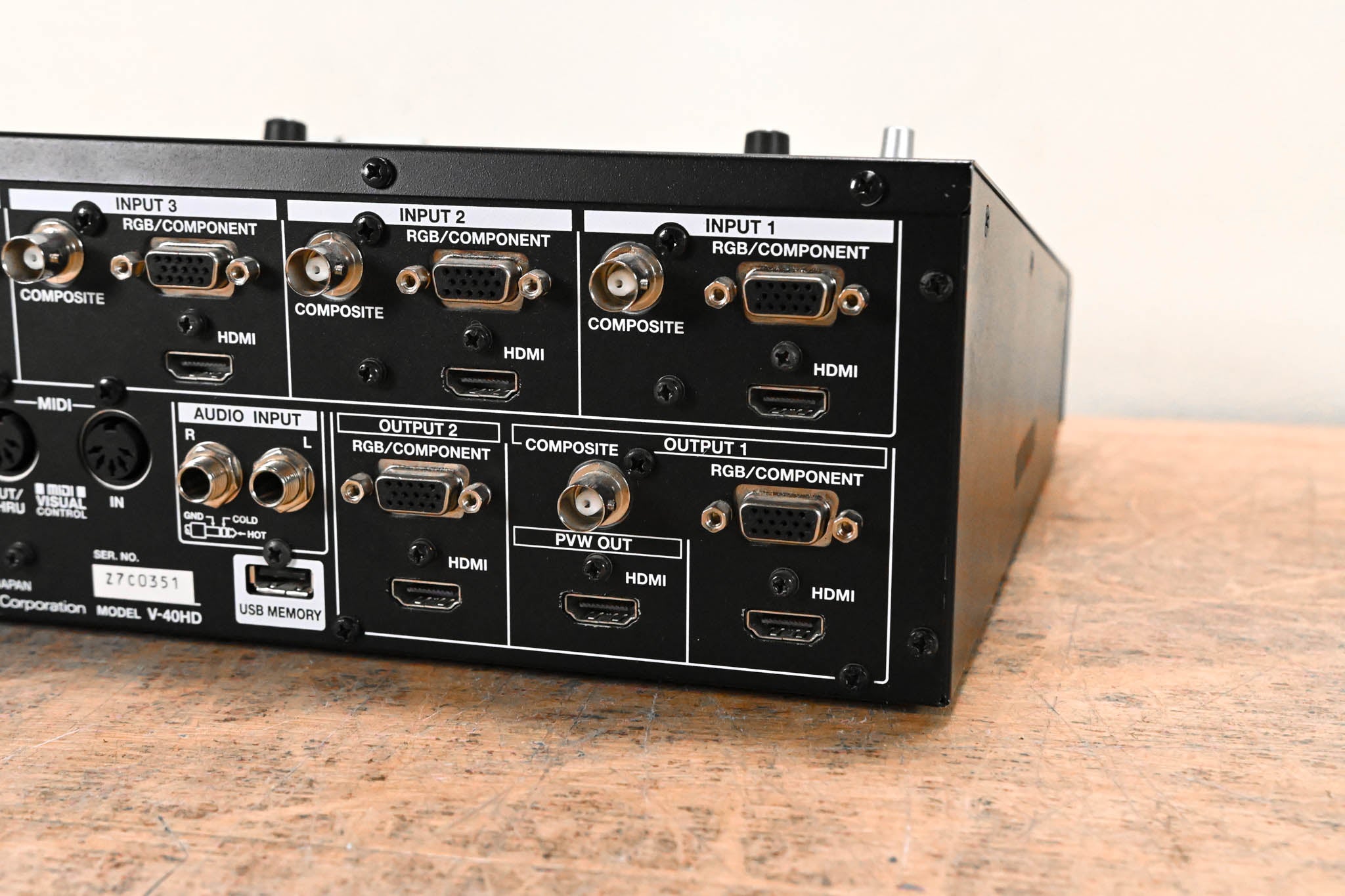 Roland V-40HD Multi-Format Video Switcher (NO POWER SUPPLY)