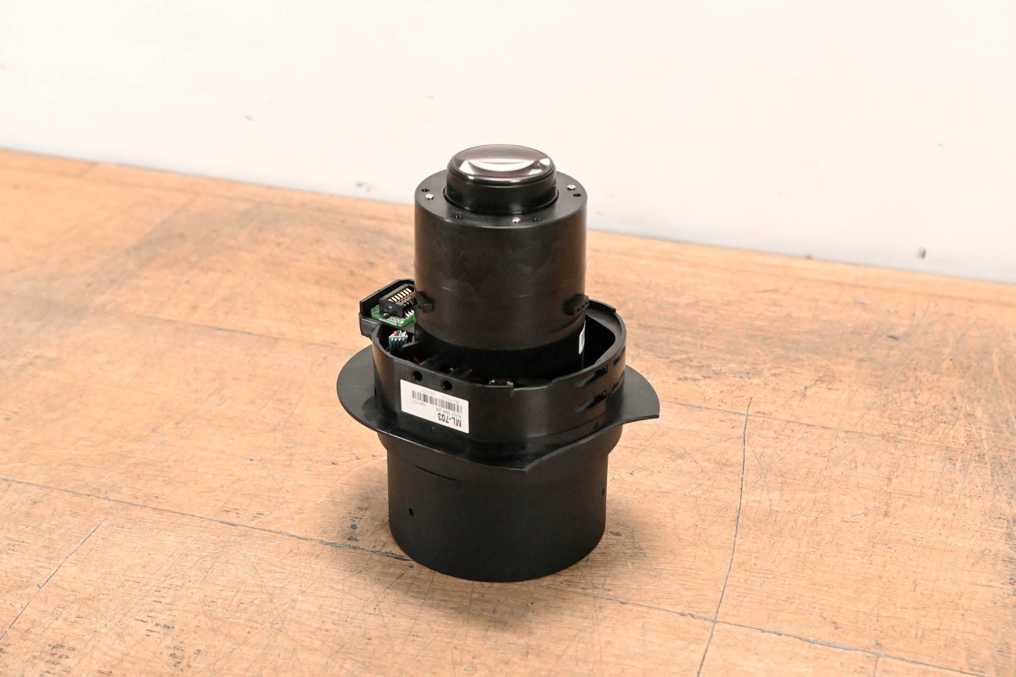 Hitachi ML-703 Medium Throw Motorized Projector Lens