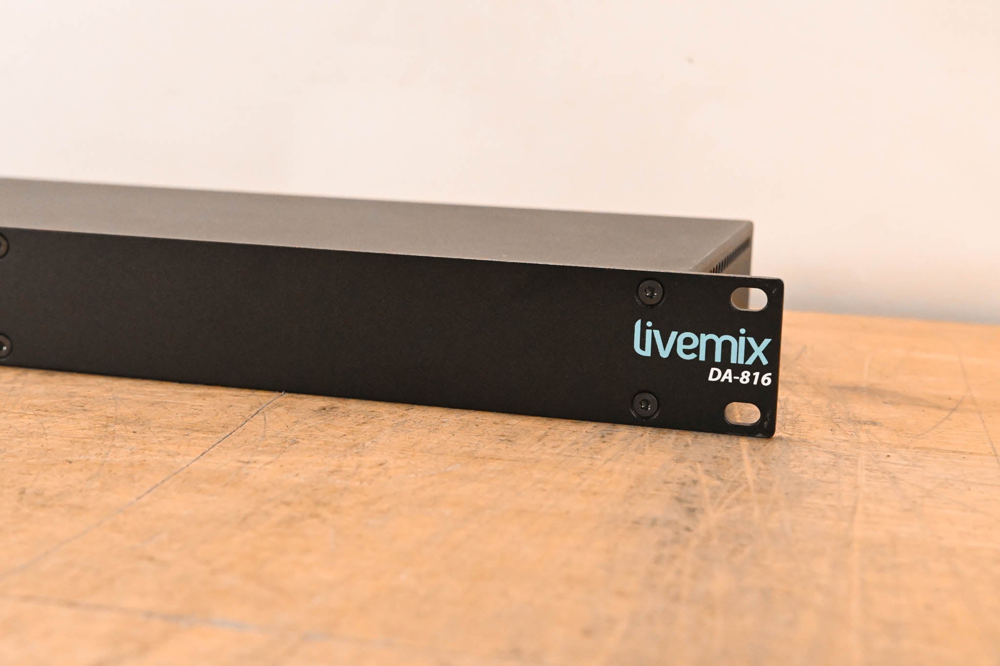 Digital Audio Labs Livemix DA-816 Analog Output Unit (NO POWER SUPPLY)