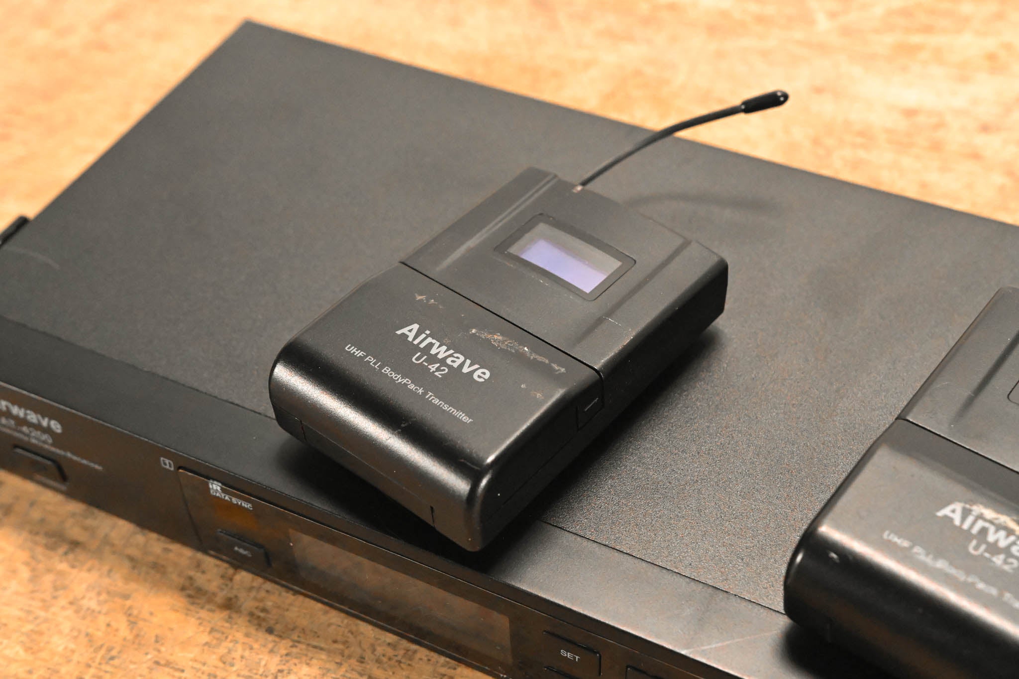 Airwave Technologies AT-4220 Wireless System B Range NO POWER SUPPLY