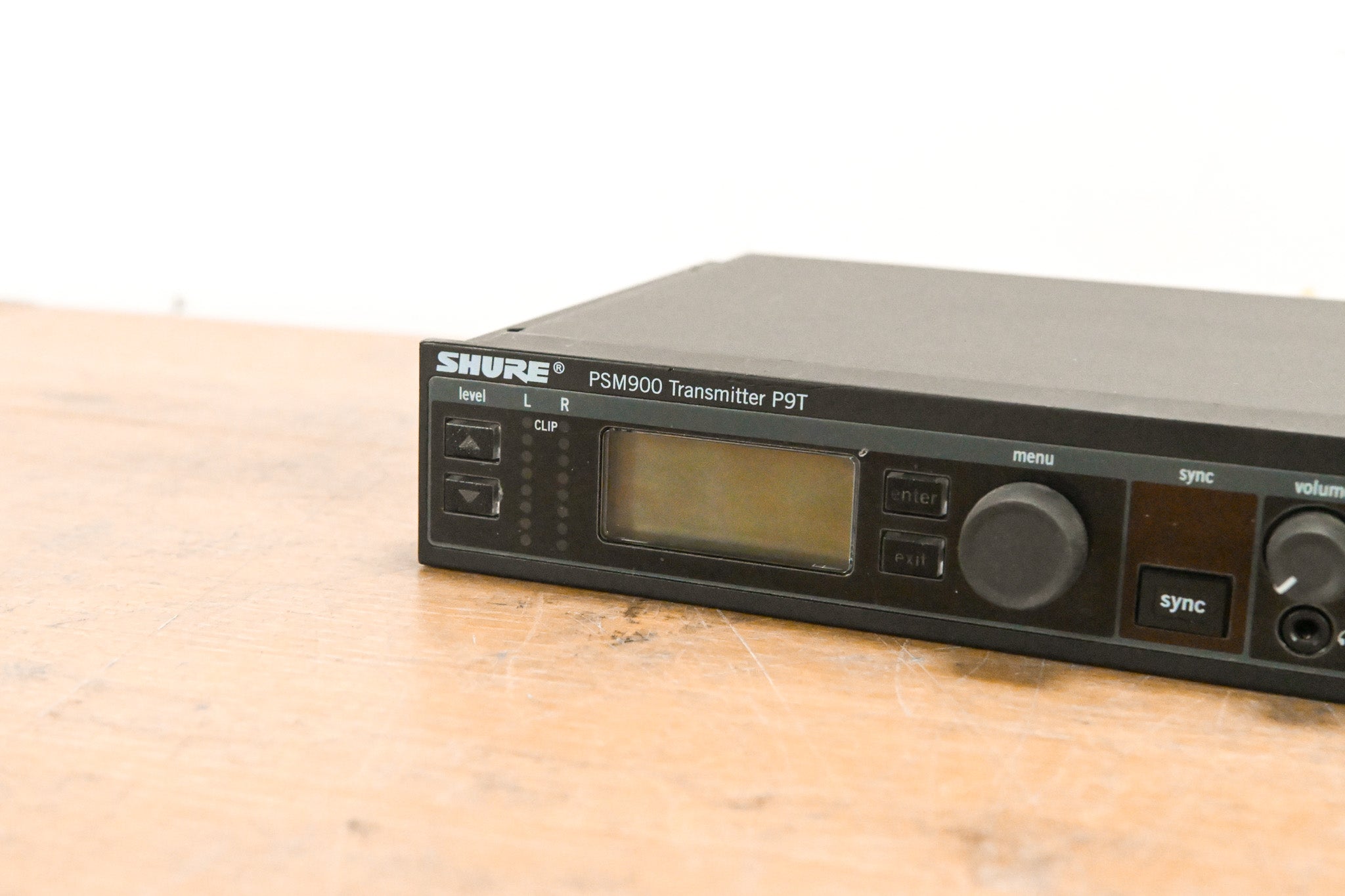 Shure PSM 900 Wireless IEM System L6 Band: 656-692 MHz (NO POWER SUPPLY)