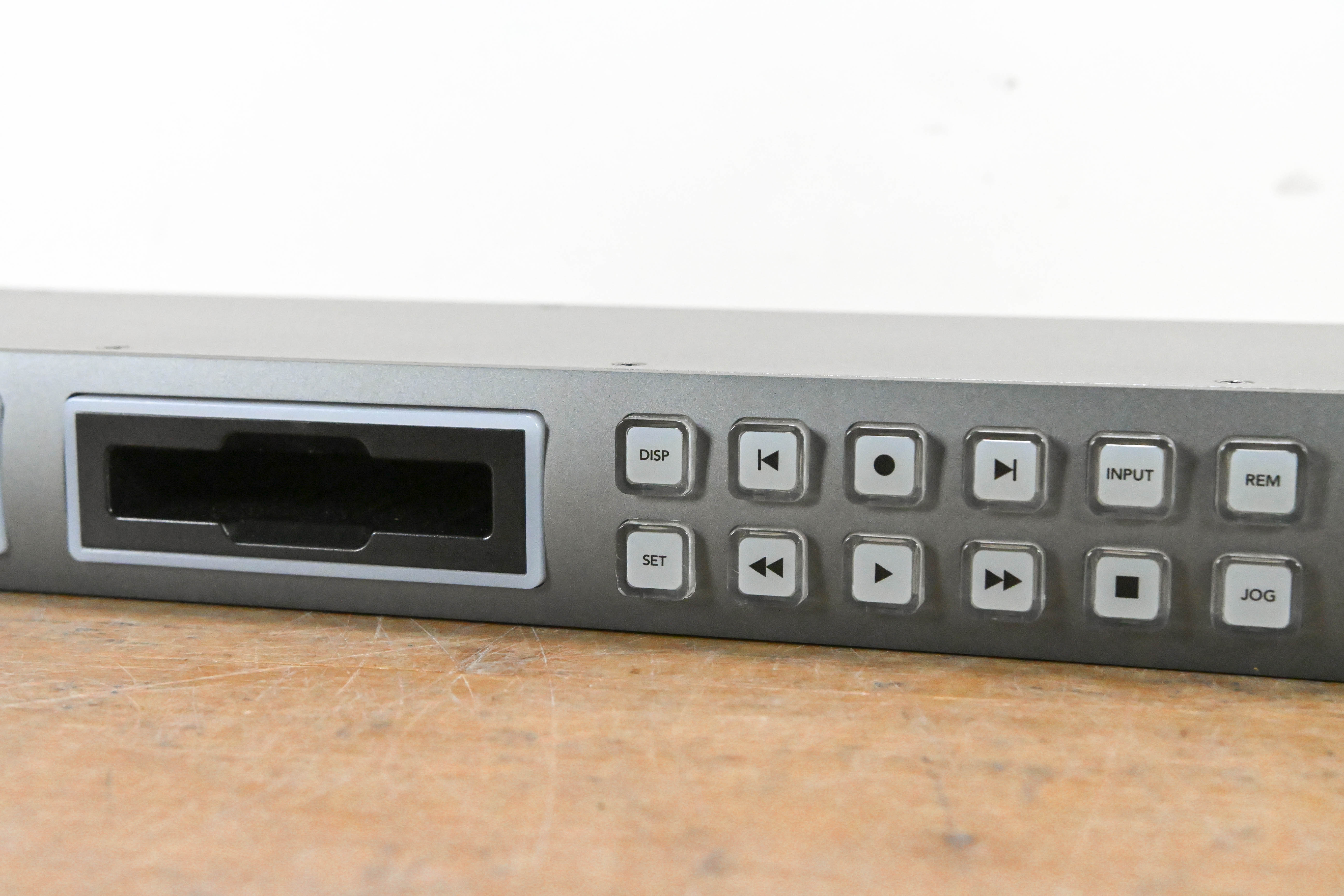 Blackmagic Design HyperDeck Studio 2