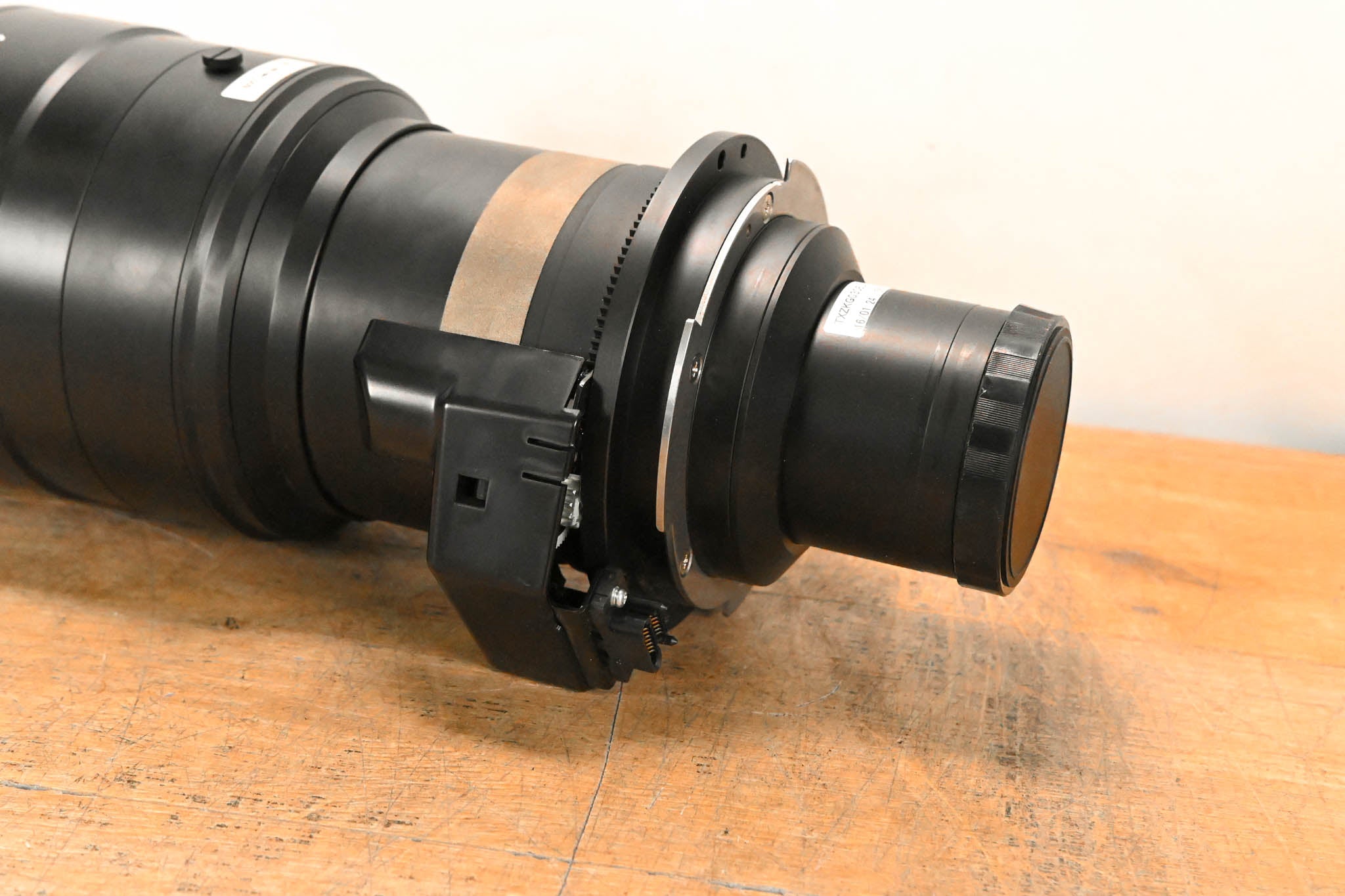 Panasonic ET-D75LE6 3-Chip DLP Projector Zoom Lens