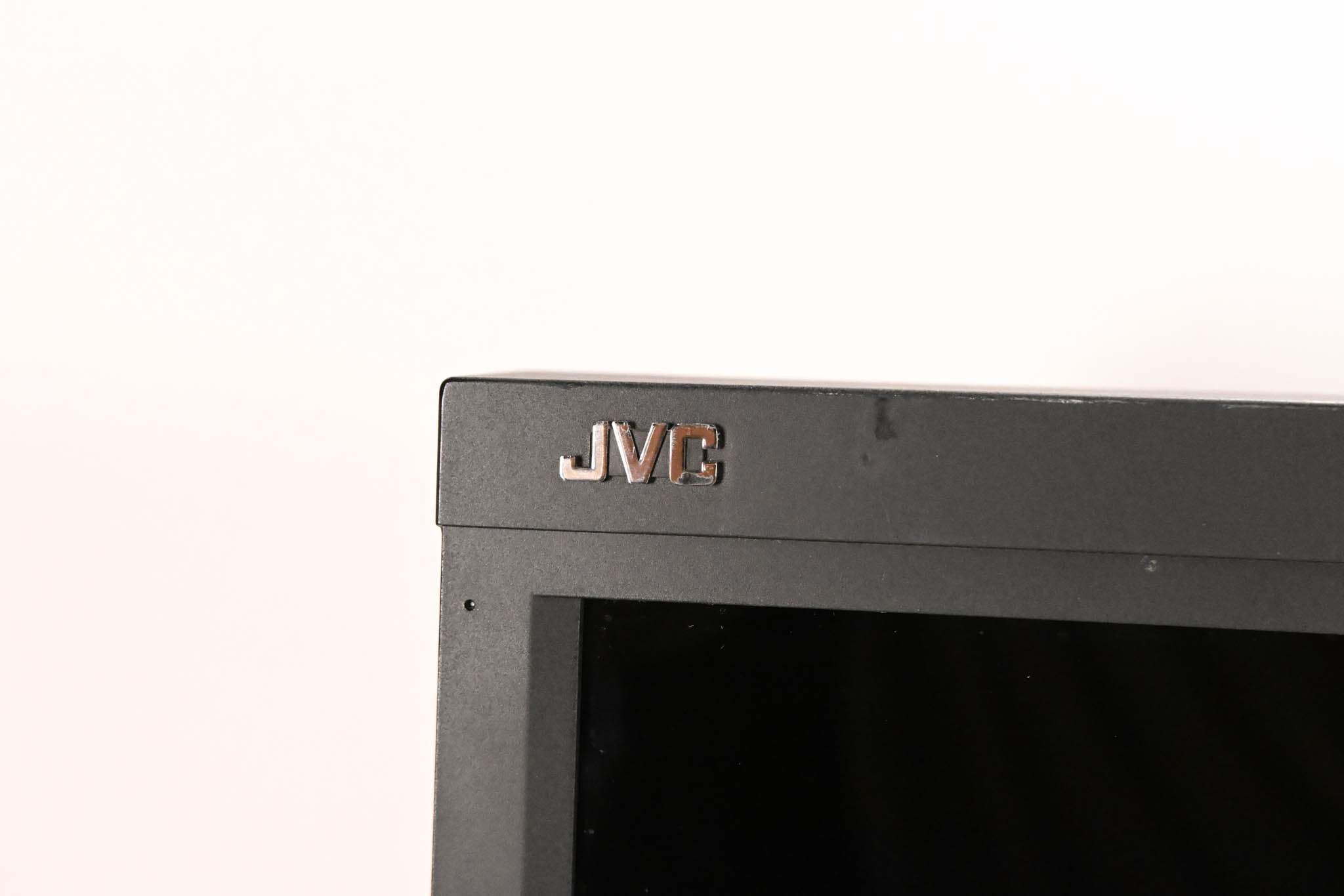 JVC DT-V20L1 20-inch HD Multi-Format Studio Monitor