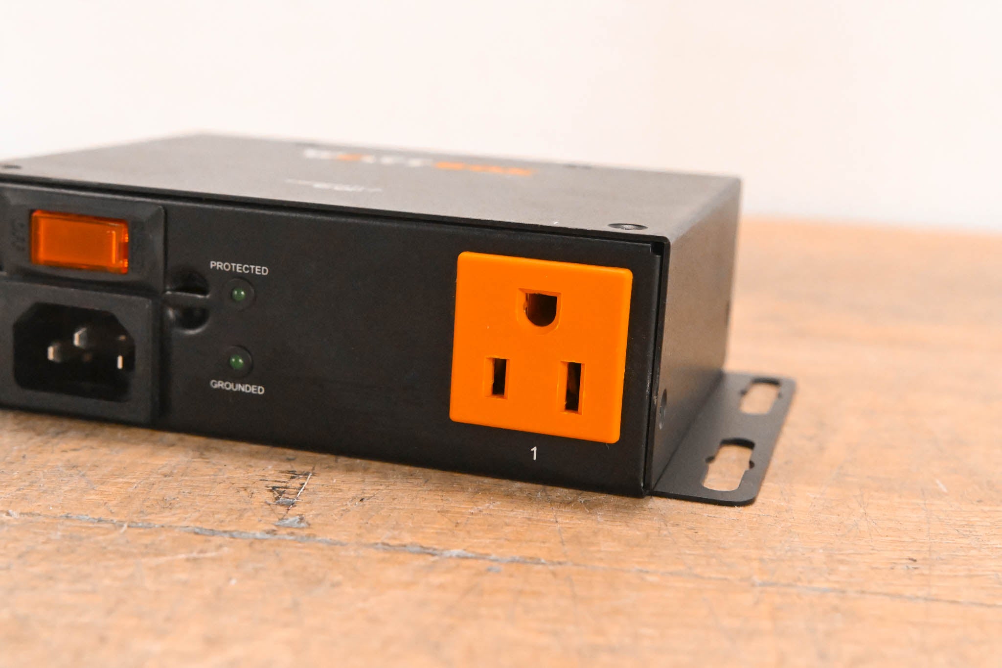 WattBox WB-200-2 Mounted Power Conditioner with 2 Outlets