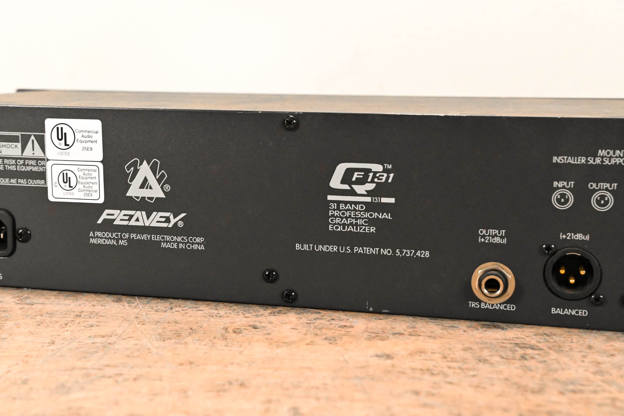 Peavey QF 131 31-Band Graphic Equalizer