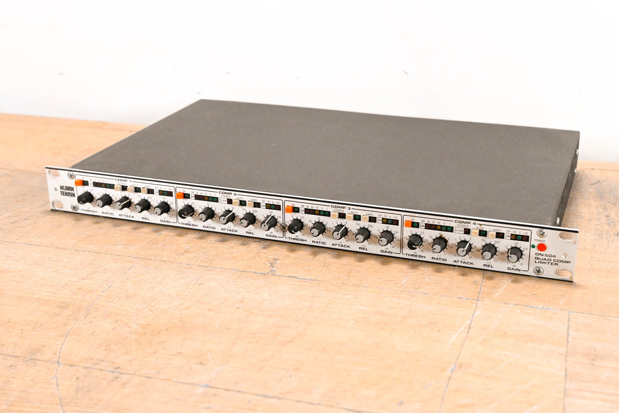 Klark Teknik DN504 Quad Compressor Limiter