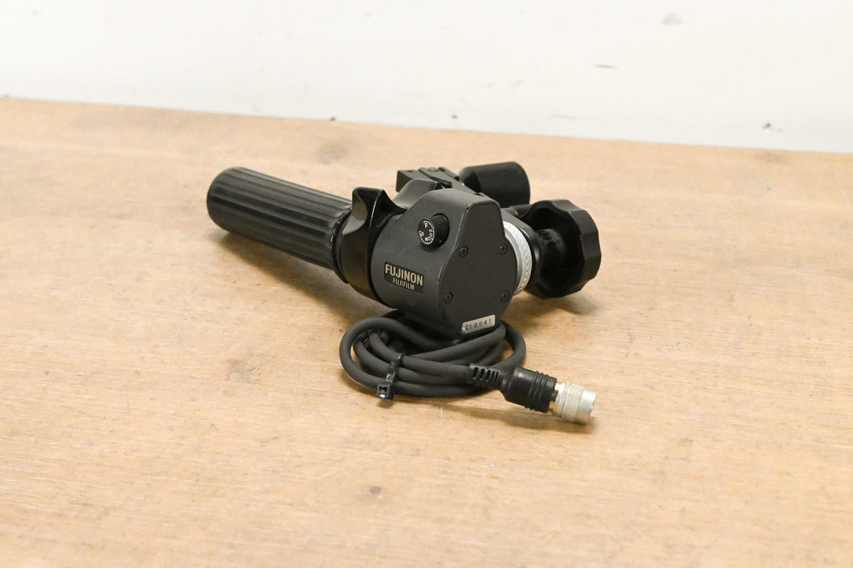 Fujinon ERD-20A-A02 Zoom Demand with MCA-7 Mounting Clamp