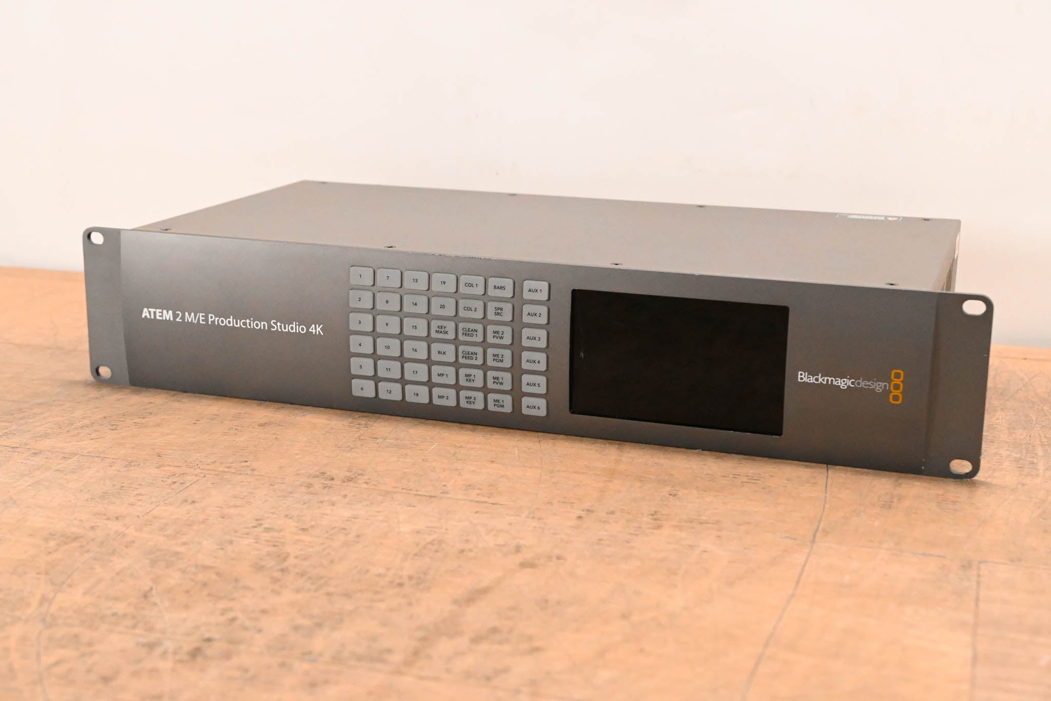 Blackmagic Design ATEM 2 M/E Production Studio 4K