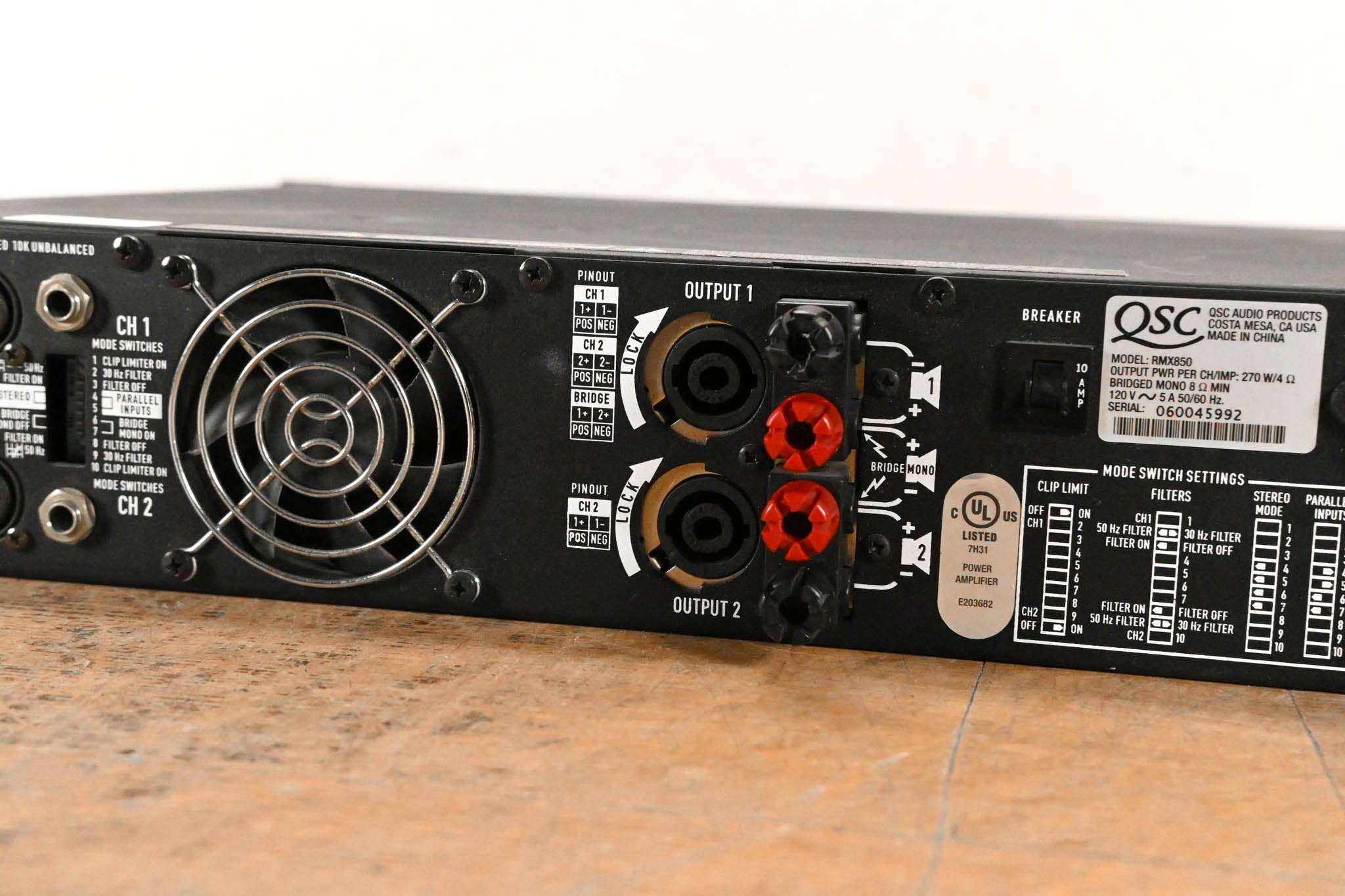 QSC RMX850 2-Channel Power Amplifier