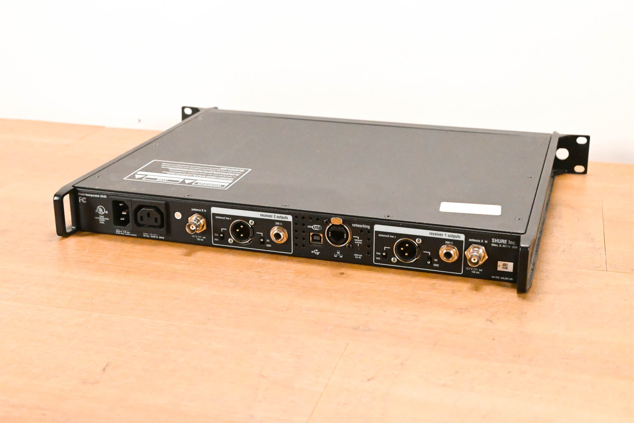 Shure UR4D Dual Wireless Receiver with two UR1 Bodypacks - G1