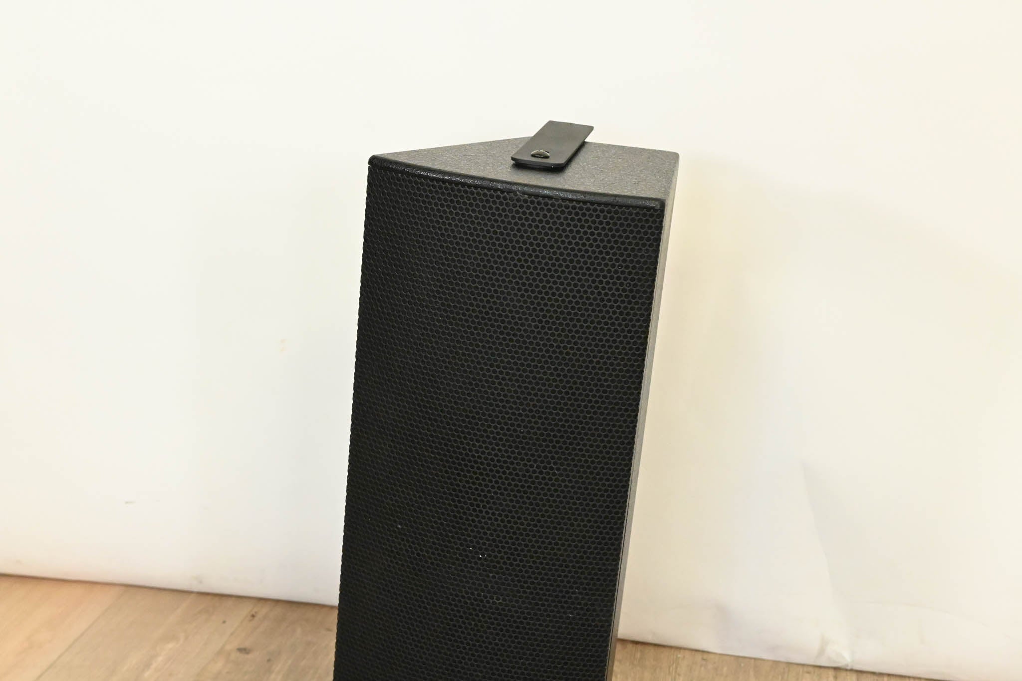 Electro-Voice (EV) EVU-2082/95 Ultracompact 2‑Way Loudspeaker
