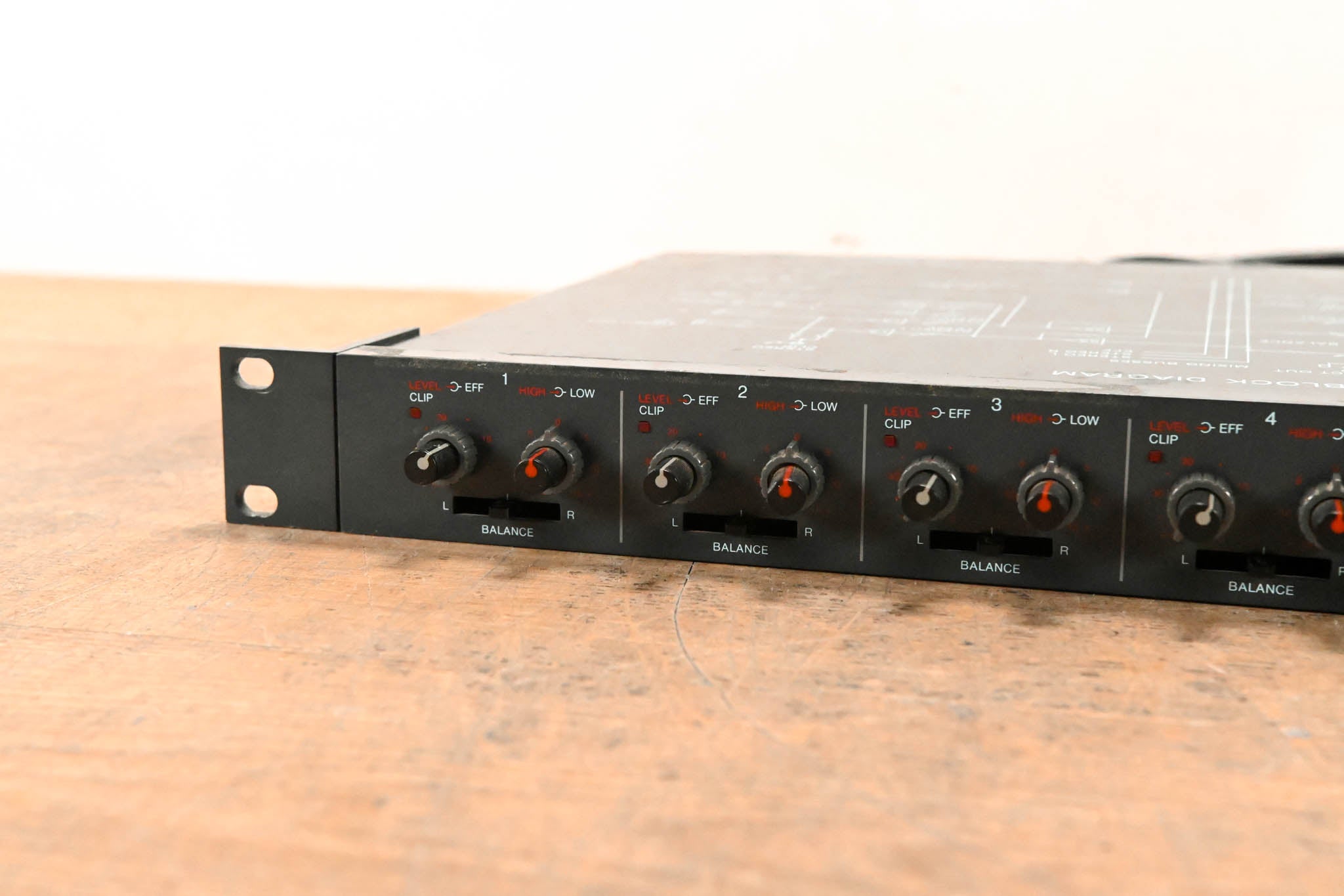 TOA D-3 Stereo Electronic Music Mixer