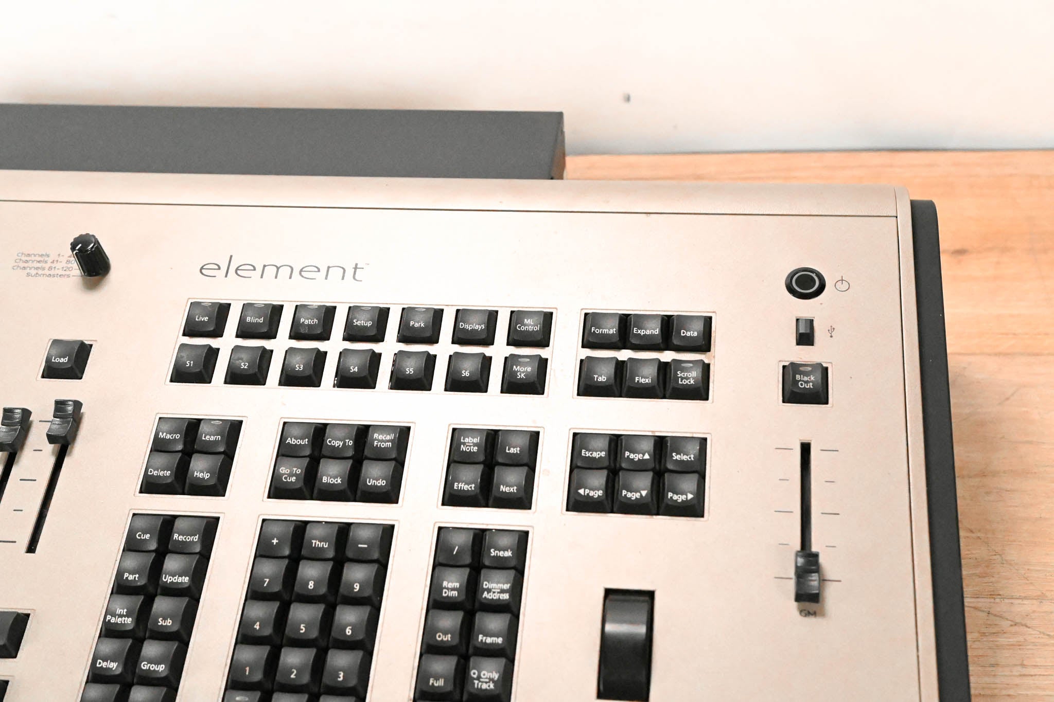 ETC Element 40-Fader 250-Channel Lighting Control Console