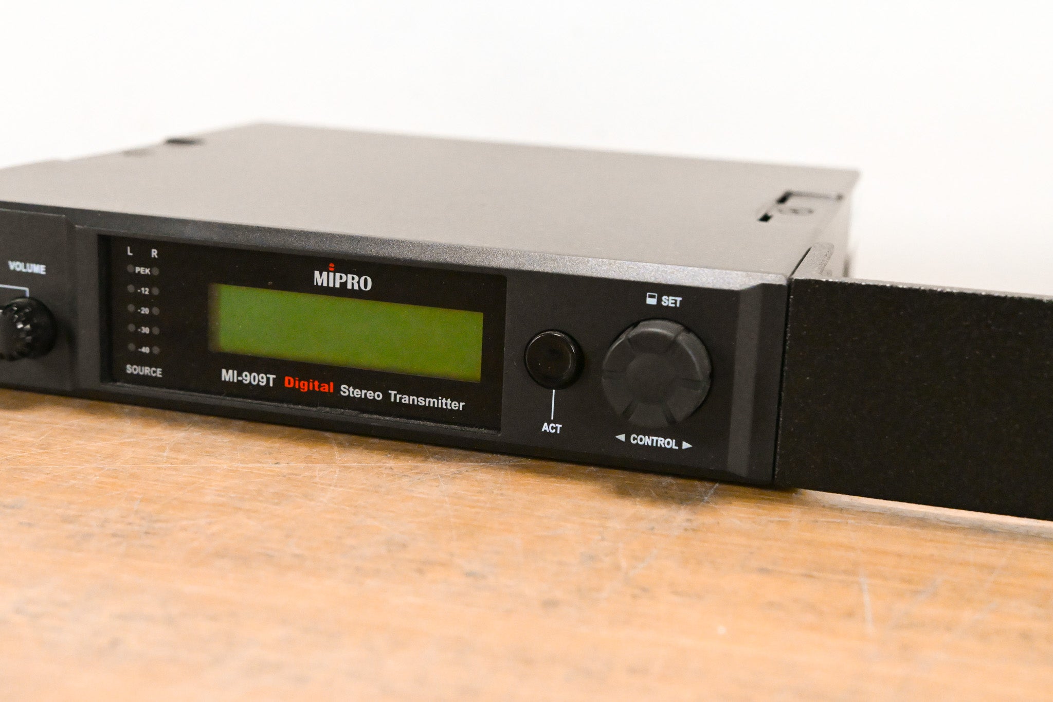 Mipro MI-909T/R Digital IEM System - 5E Range: 480-544 MHz (NO PSU)