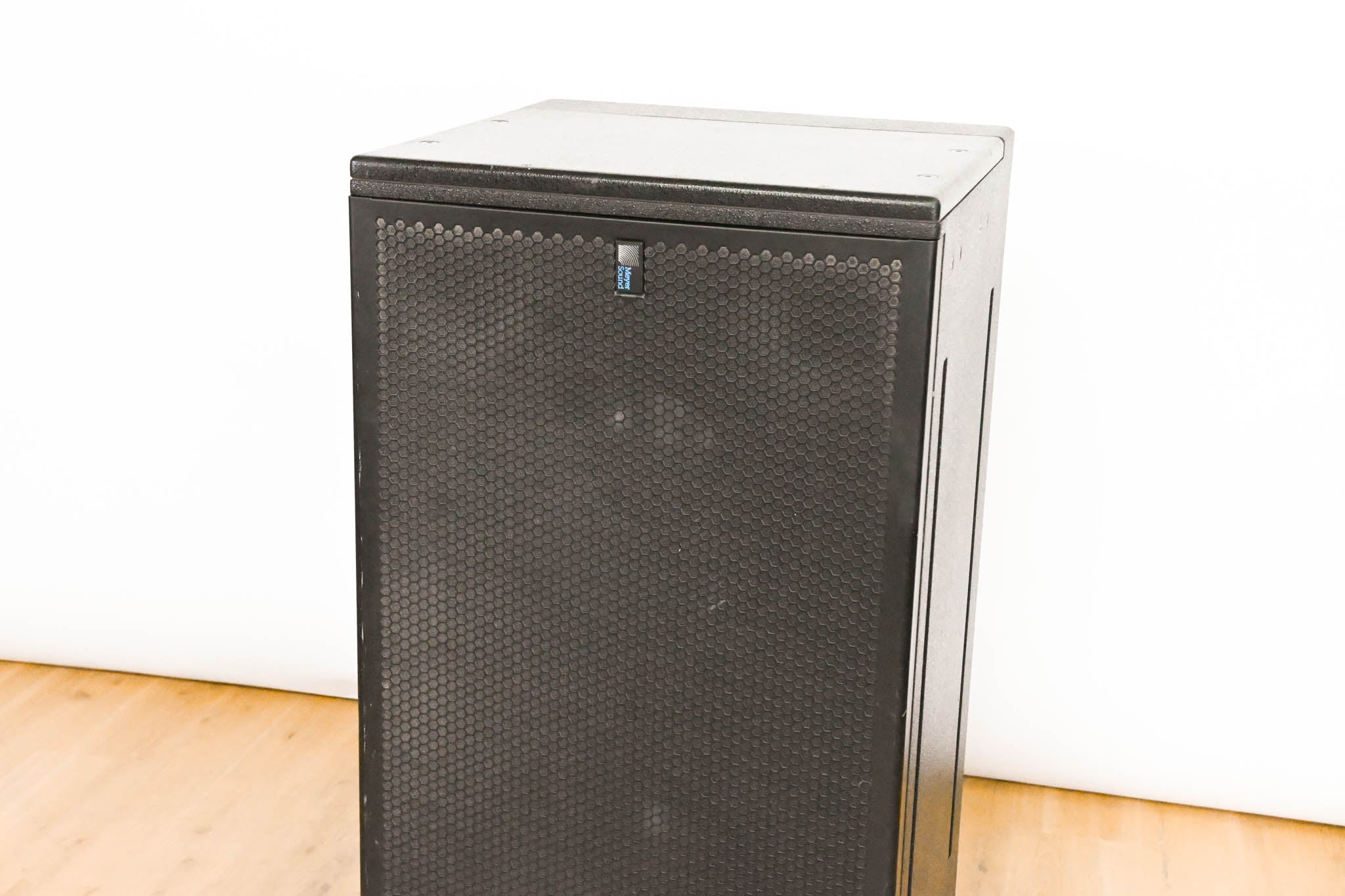 Meyer Sound 600-HP Compact High-Power Subwoofer