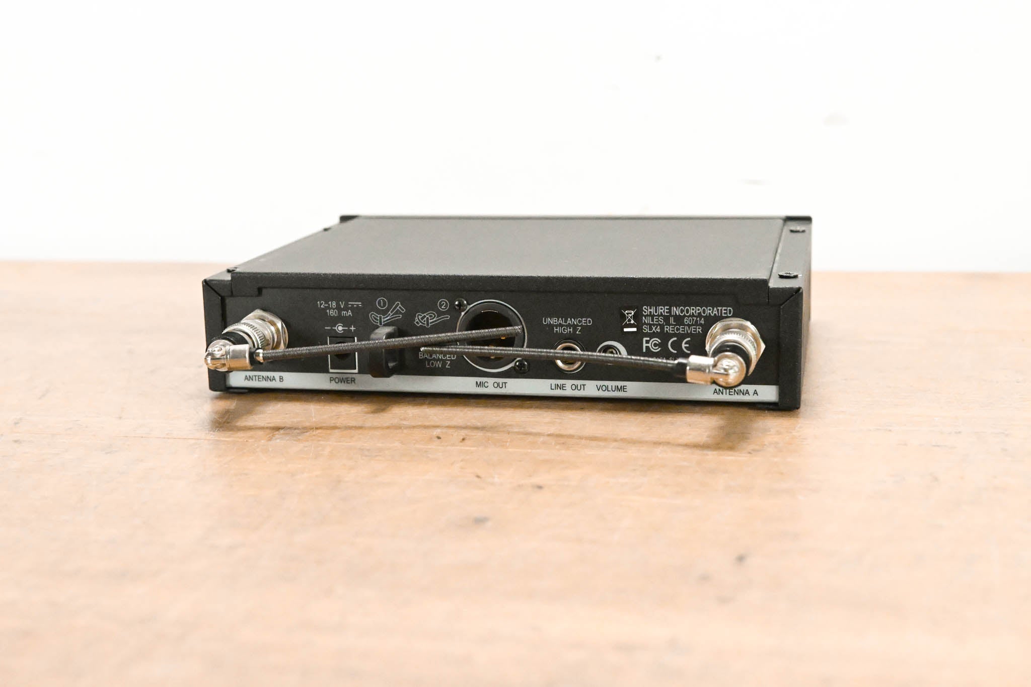 Shure SLX14-H5 Wireless Bodypack System - 518-542 MHz (NO POWER SUPPLY)