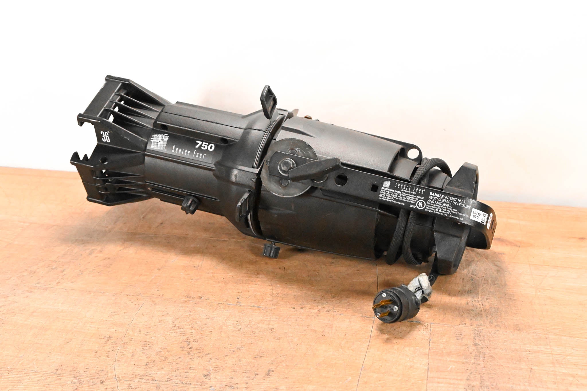 ETC Source Four 750 36 Degree Ellipsoidal Light