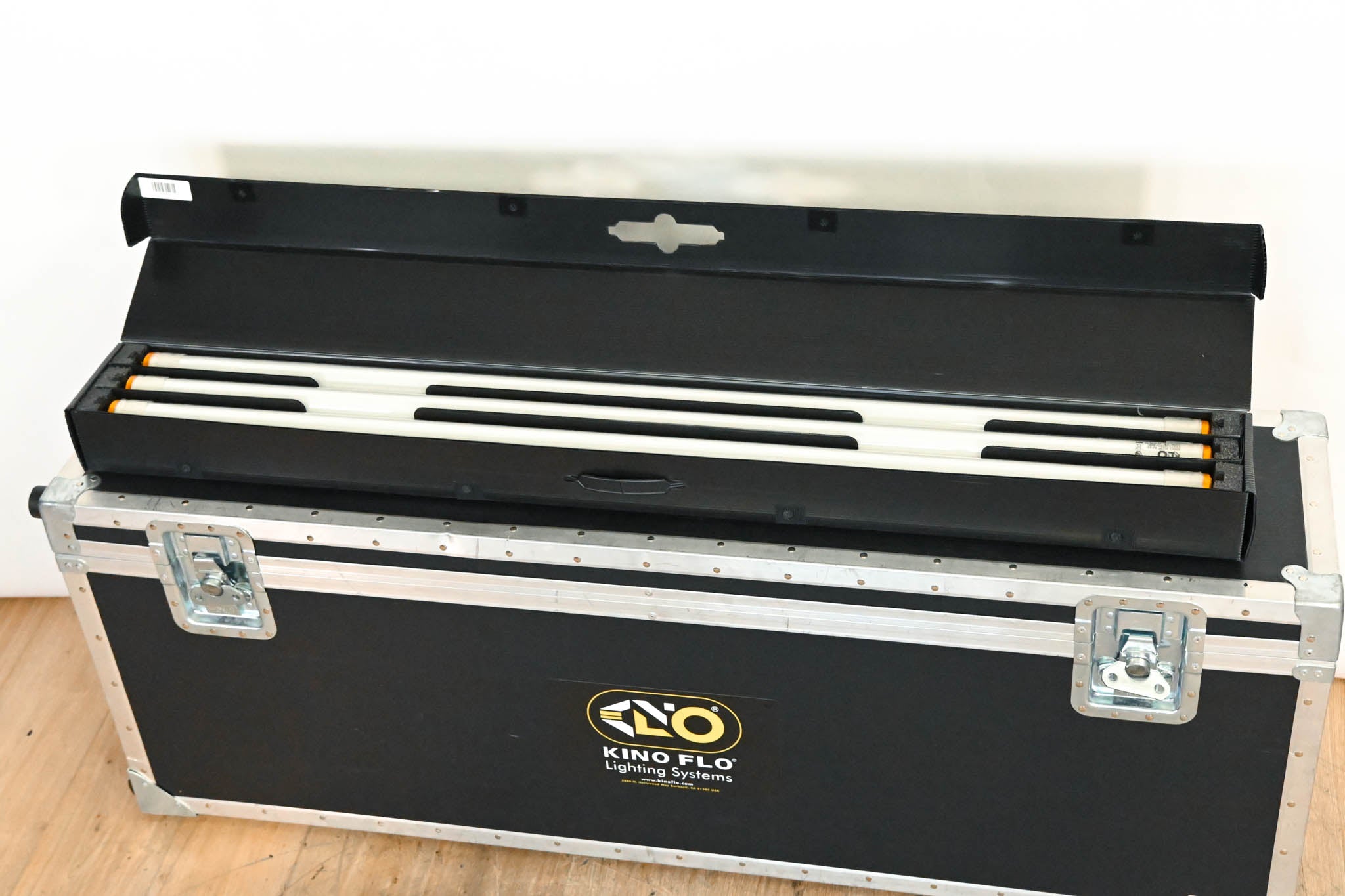 Kino Flo Select 4Bank 2-Light Gaffer Kit