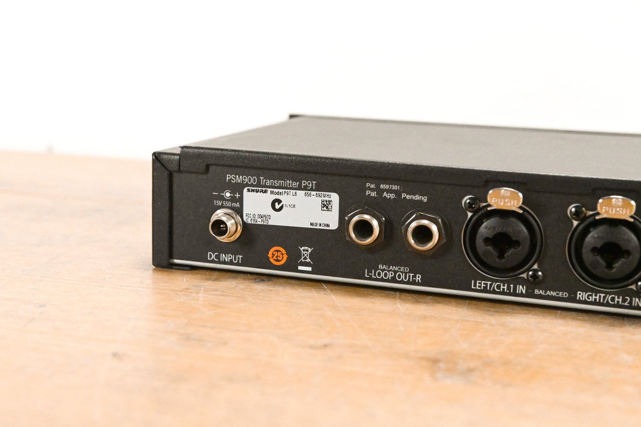 Shure PSM 900 Wireless IEM System L6 Band: 656-692 MHz (NO POWER SUPPLY)
