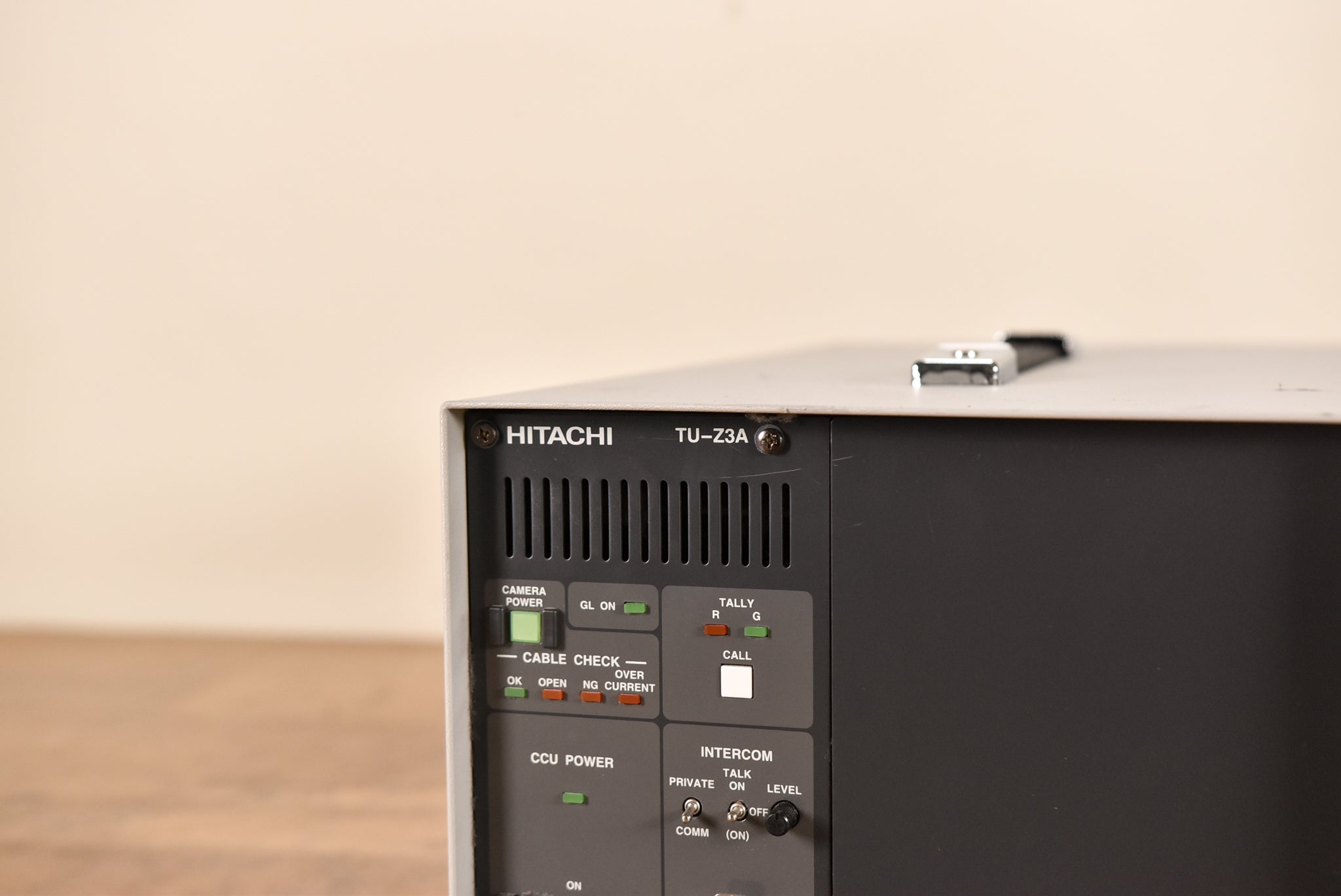 Hitachi TU-Z3A Triax Base Station Camera Control Unit