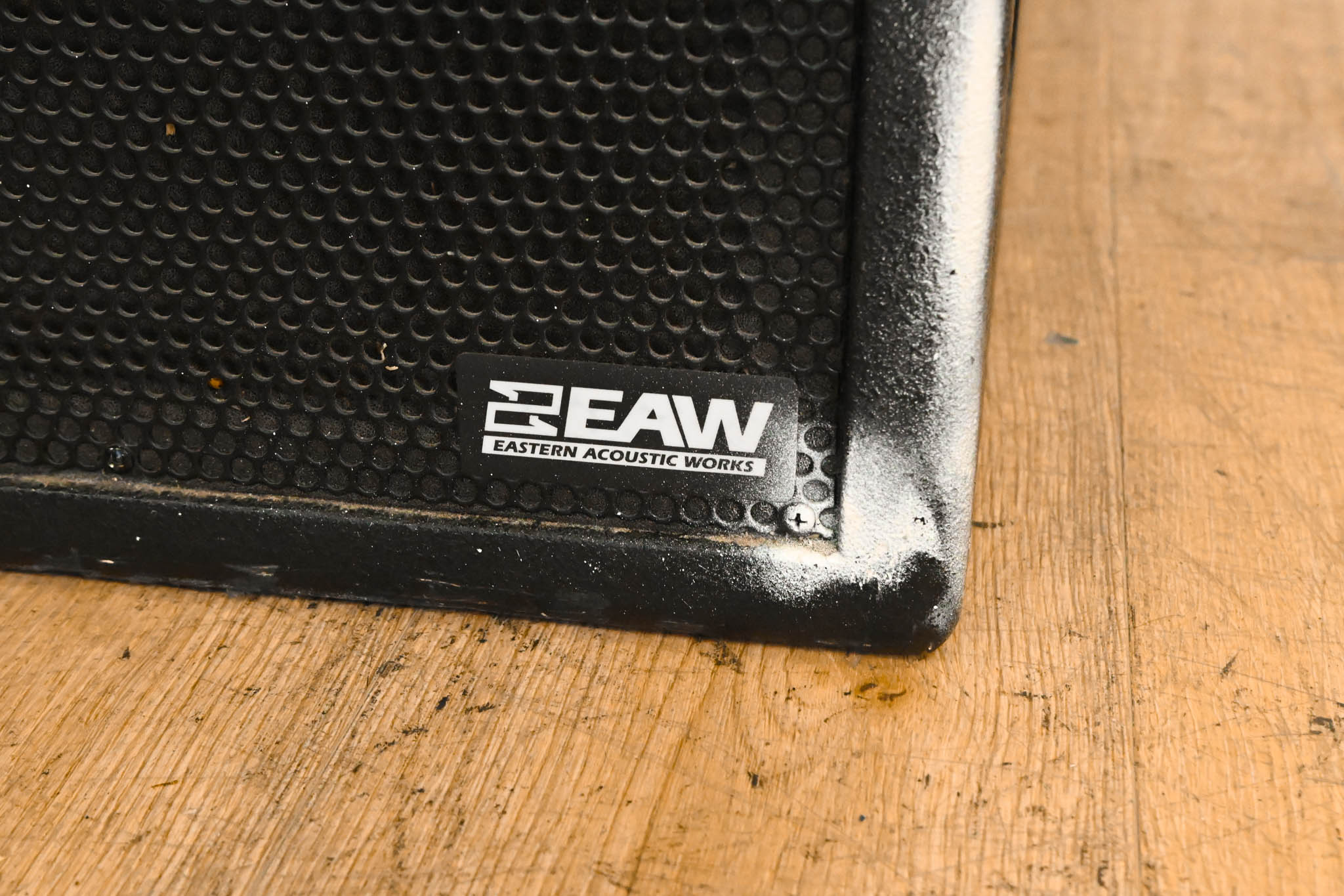 EAW SB1000zR High Output Dual 18" Passive Subwoofer