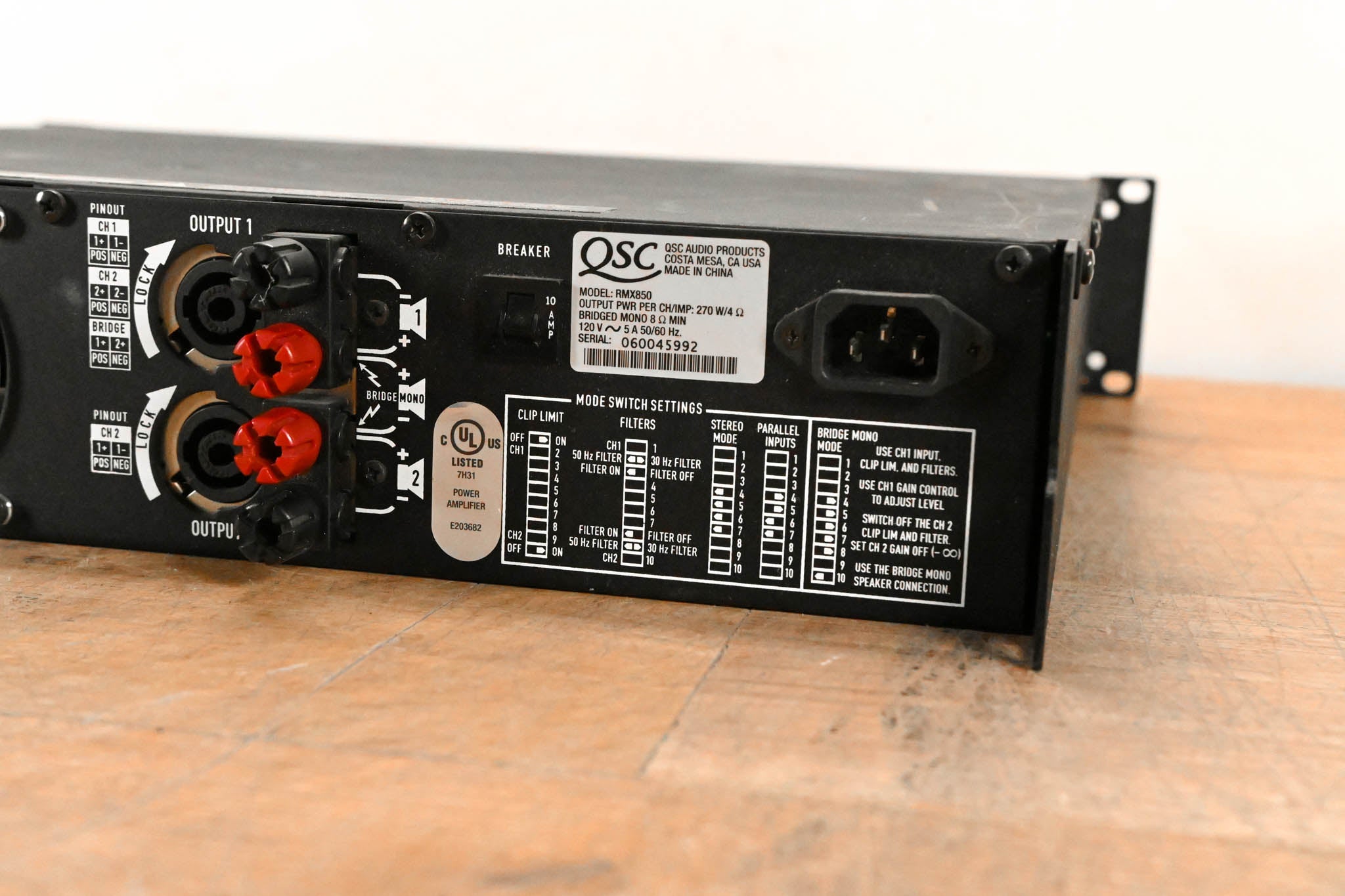 QSC RMX850 2-Channel Power Amplifier