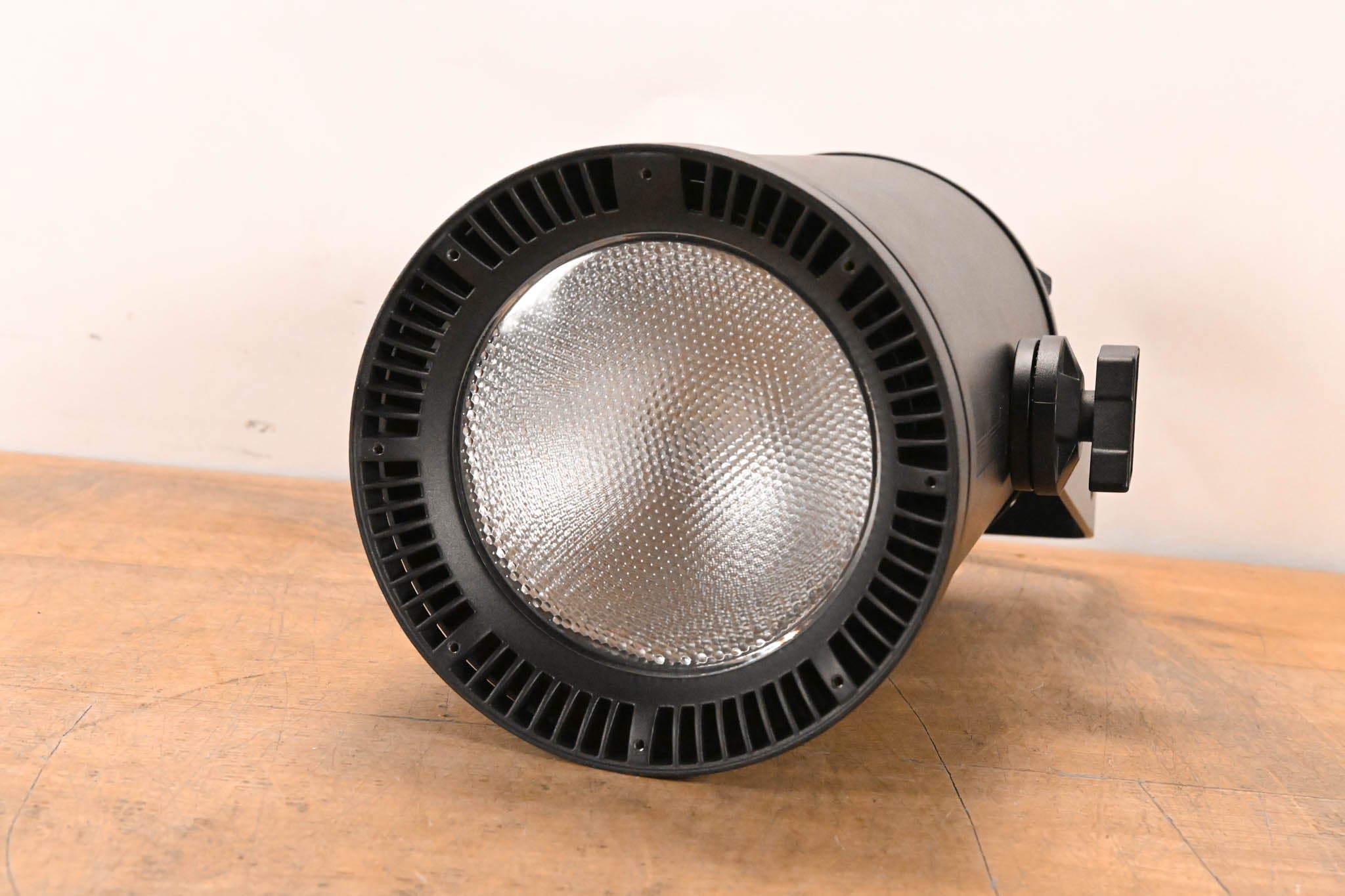 Elation Fuze Pendant 230W RGBWL LED House Light Fixture (NO PSU)